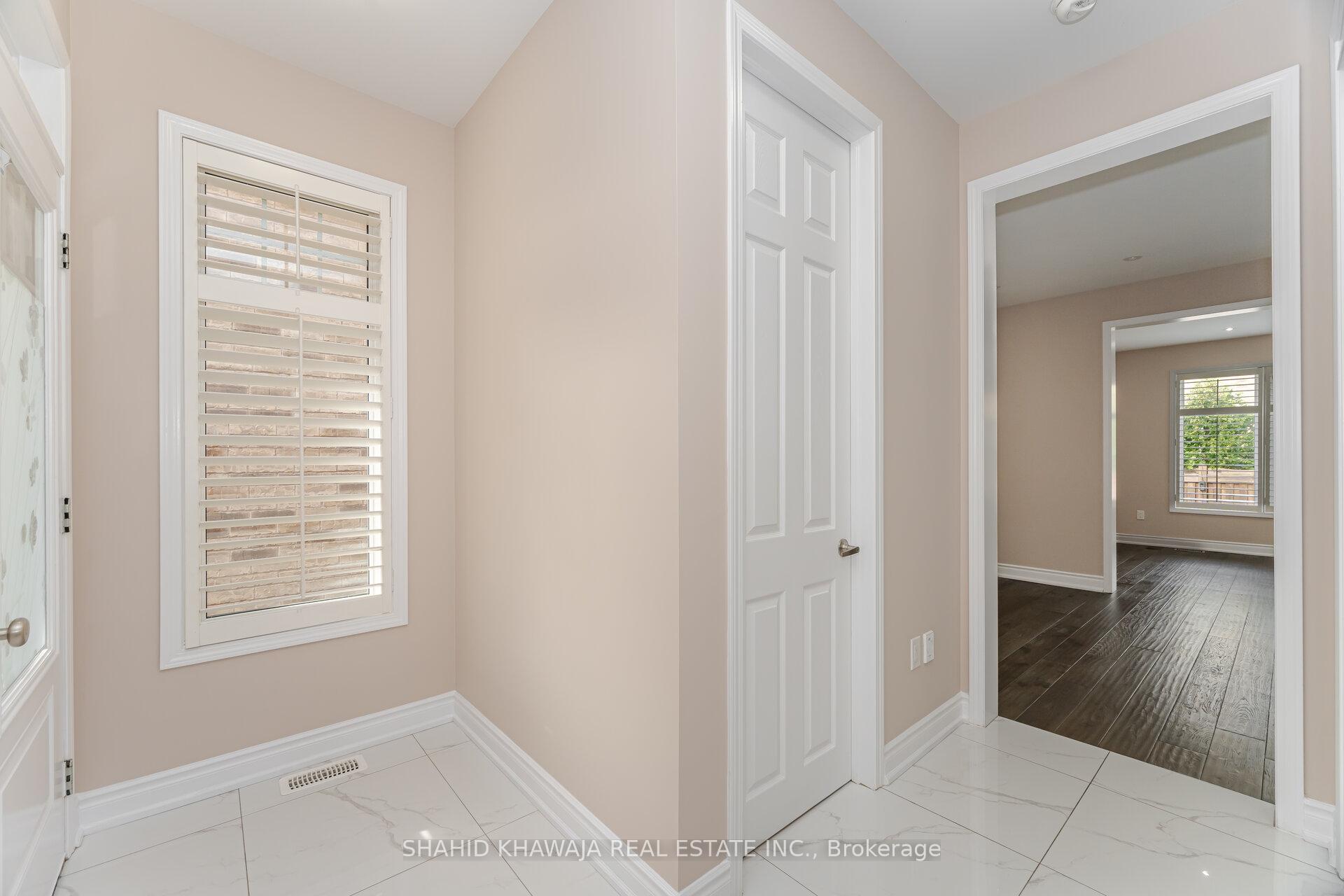 Photo 8 of 849 Farmstead Drive, Milton, Willmott — HOMEH