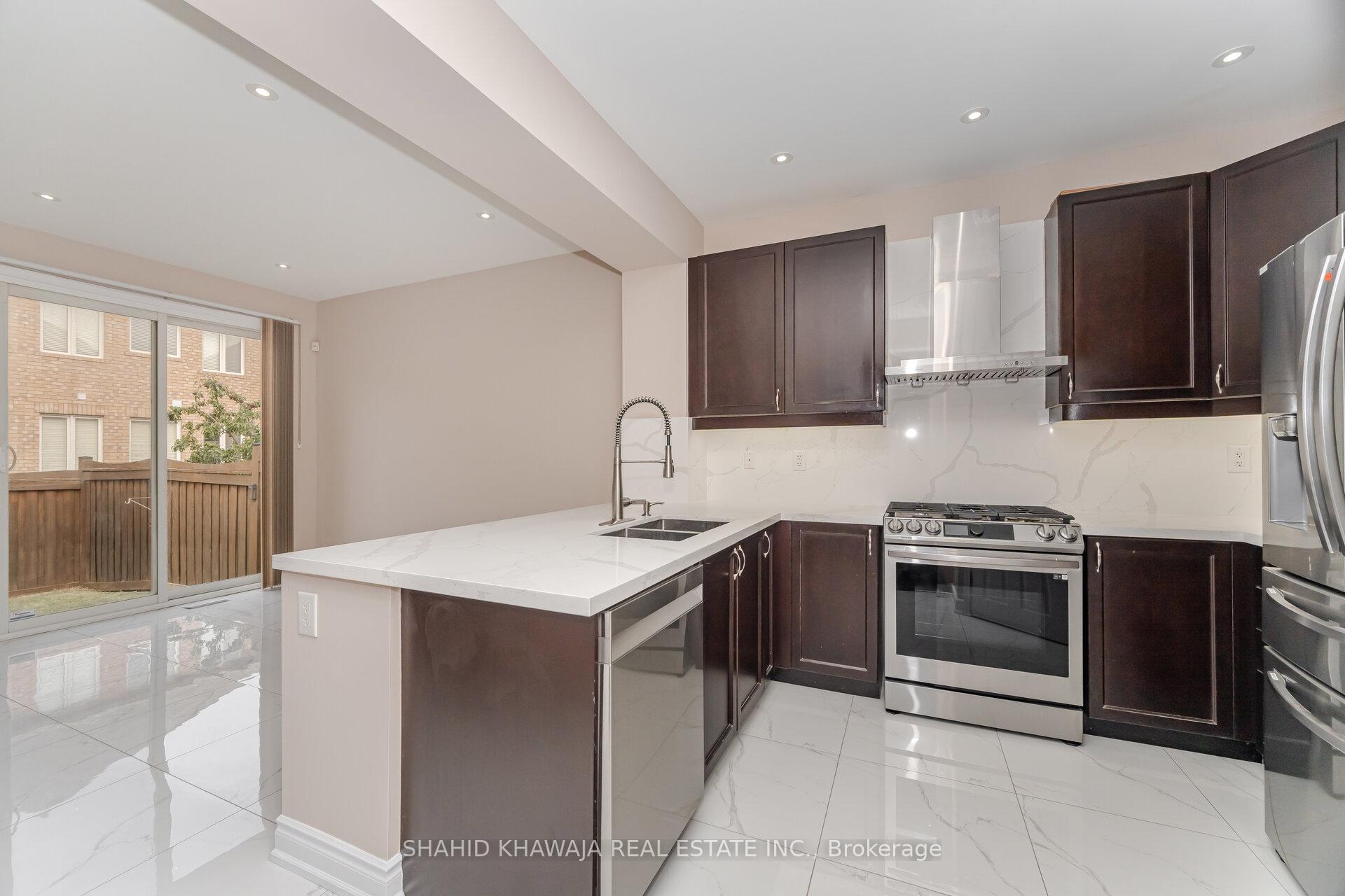 Photo 15 of 849 Farmstead Drive, Milton, Willmott — HOMEH