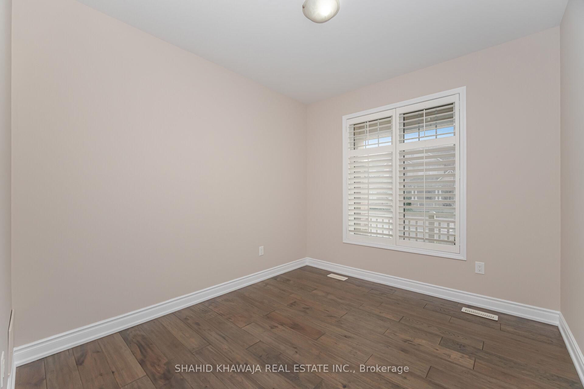 Photo 12 of 849 Farmstead Drive, Milton, Willmott — HOMEH