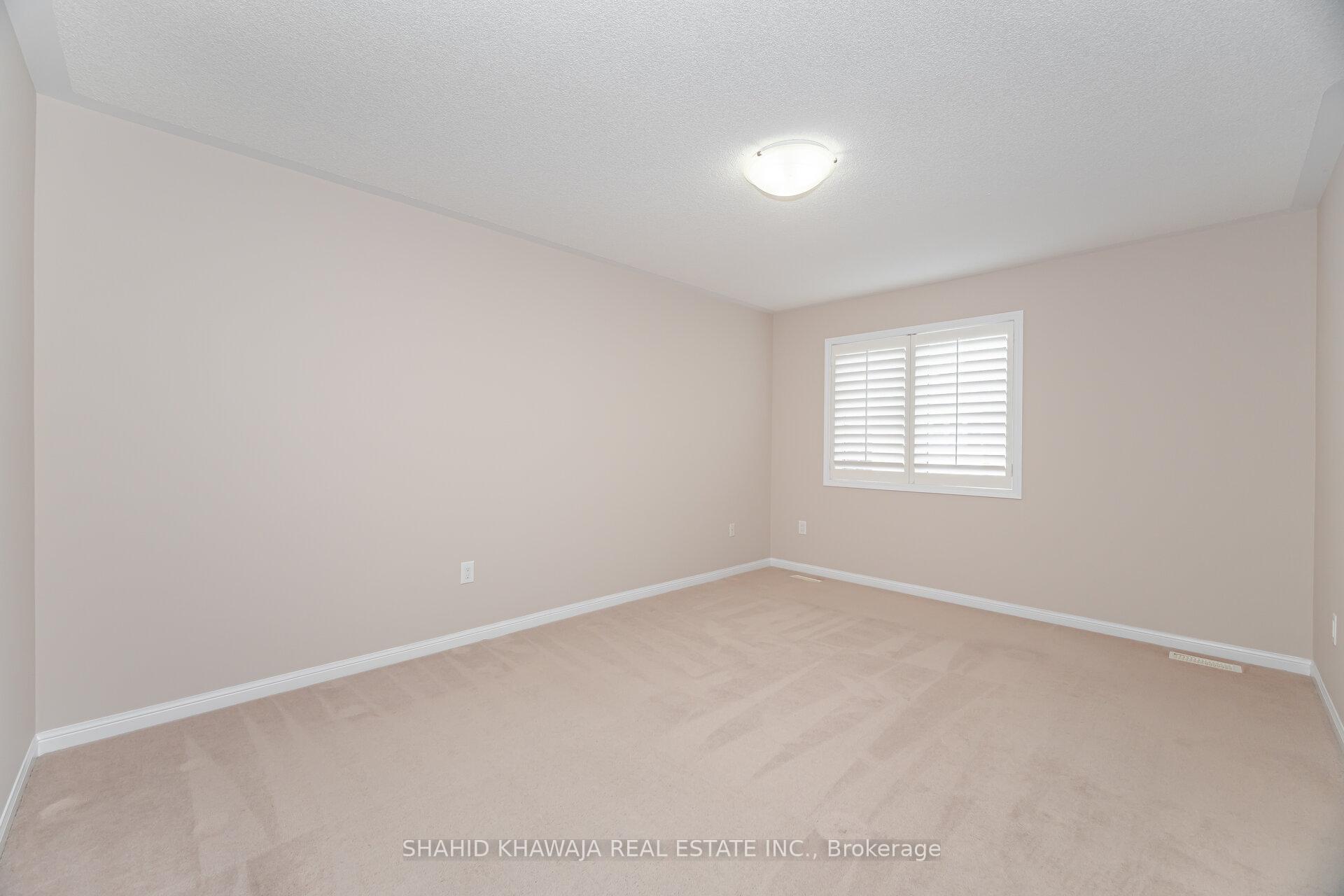 Photo 3 of 849 Farmstead Drive, Milton, Willmott — HOMEH