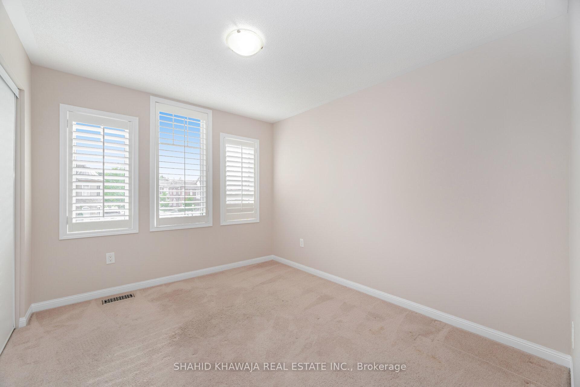 Photo 18 of 849 Farmstead Drive, Milton, Willmott — HOMEH