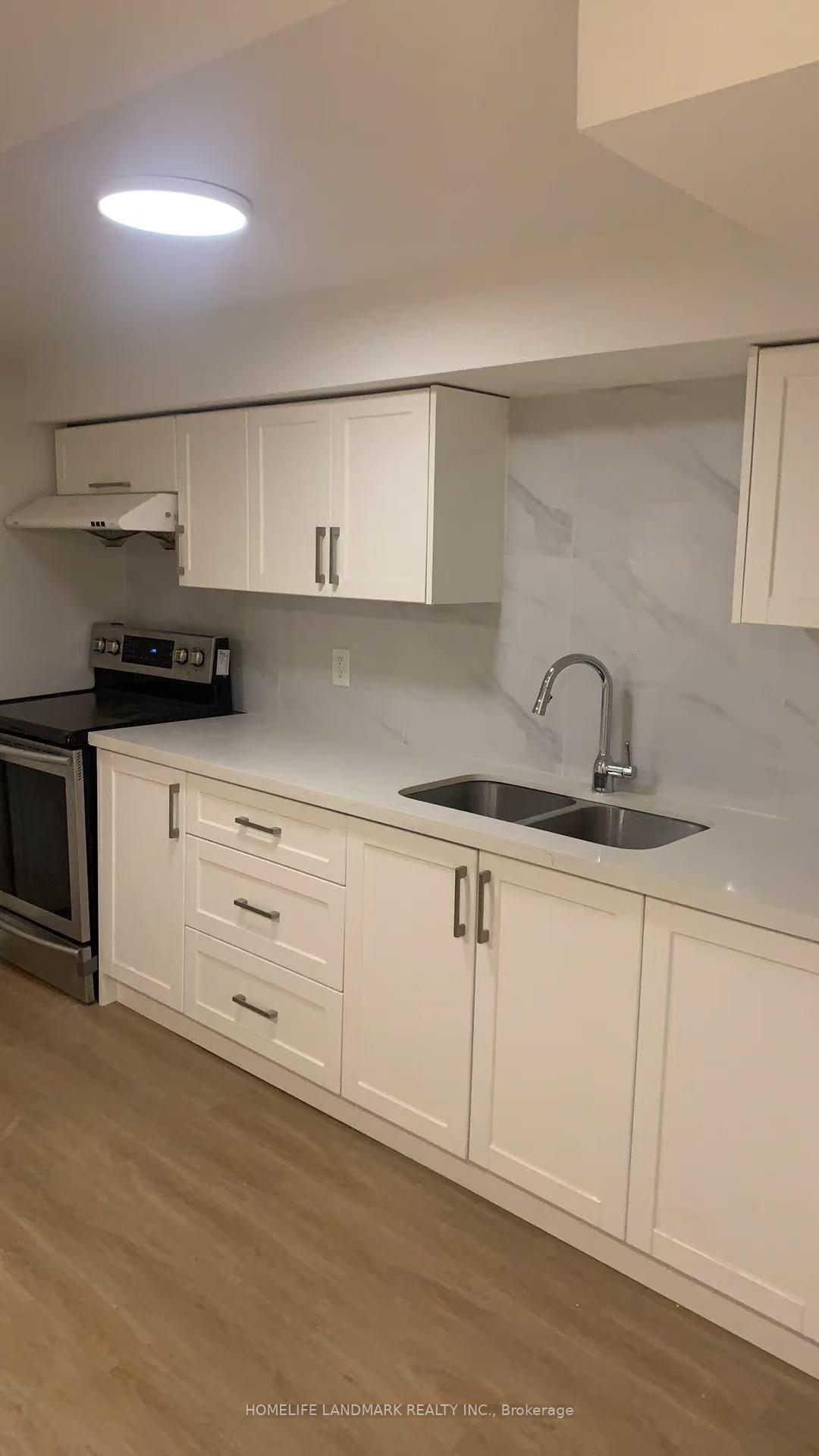 Photo 1 of 10 Winridge Drive, Markham, Milliken Mills East — HOMEH