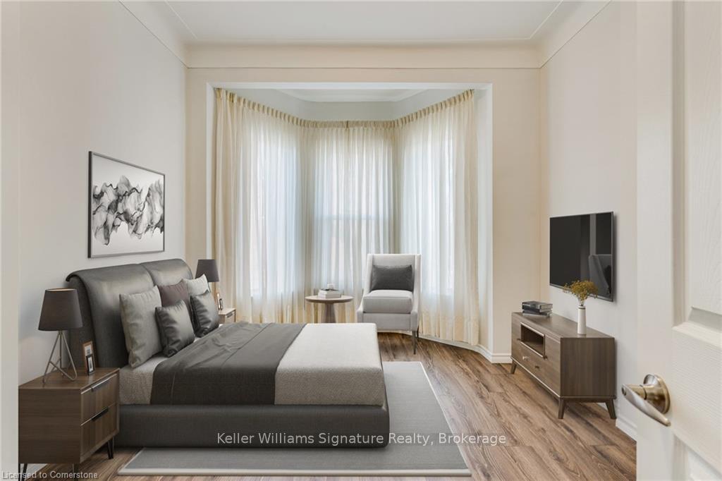 Photo 3 of Unit #2, 460 King William Street, Hamilton, Landsdale — HOMEH