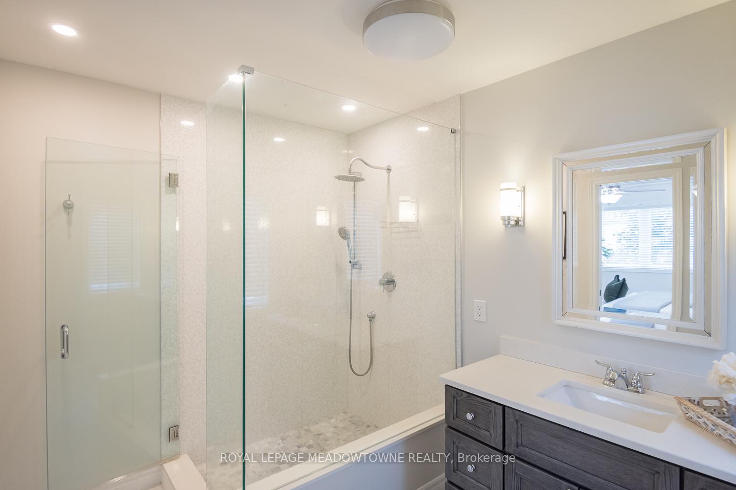 Photo 4 of 190 Hampshire Way, Milton, Dempsey — HOMEH