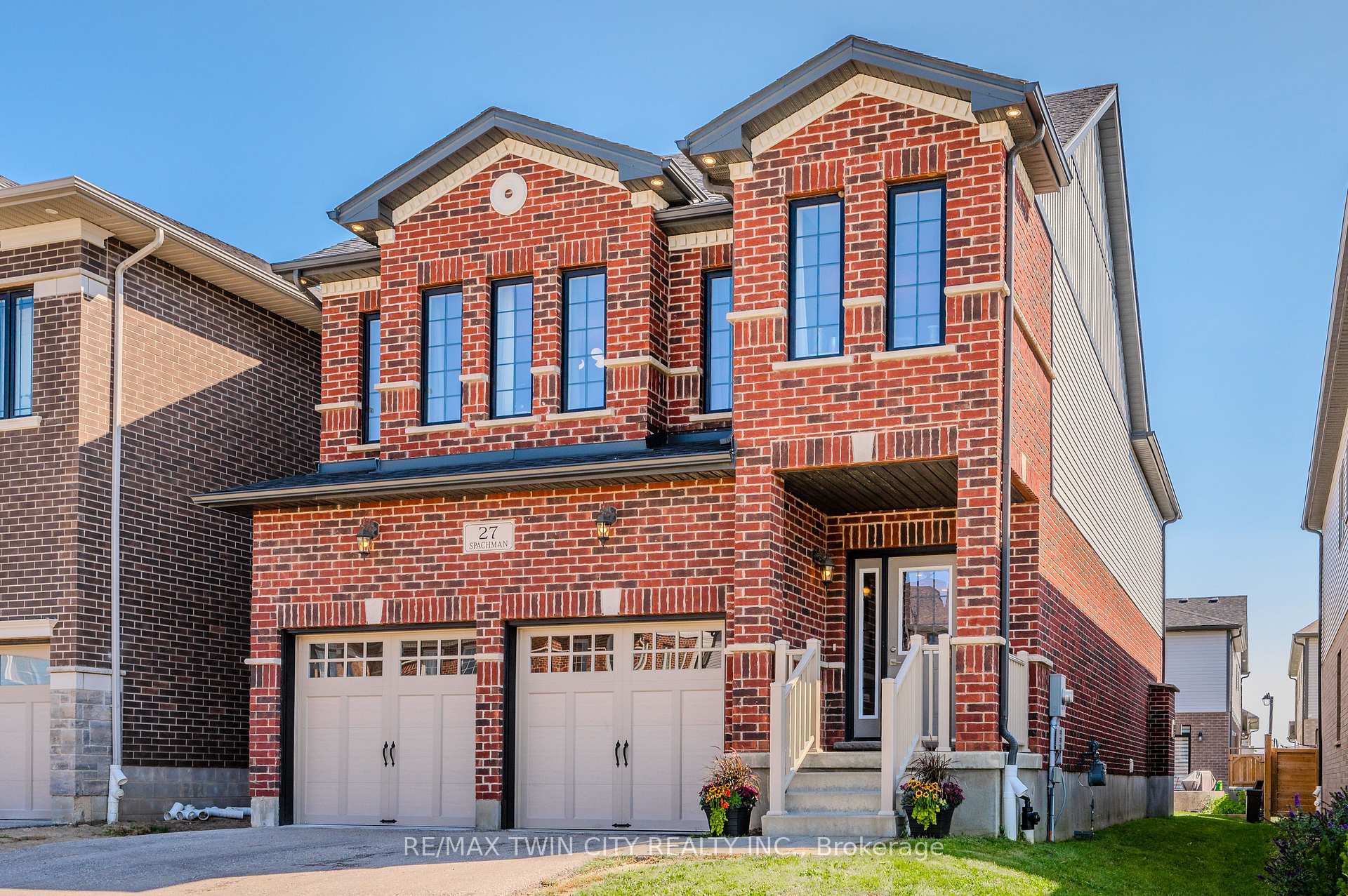 Photo 1 of 27 Spachman Street, Kitchener — HOMEH