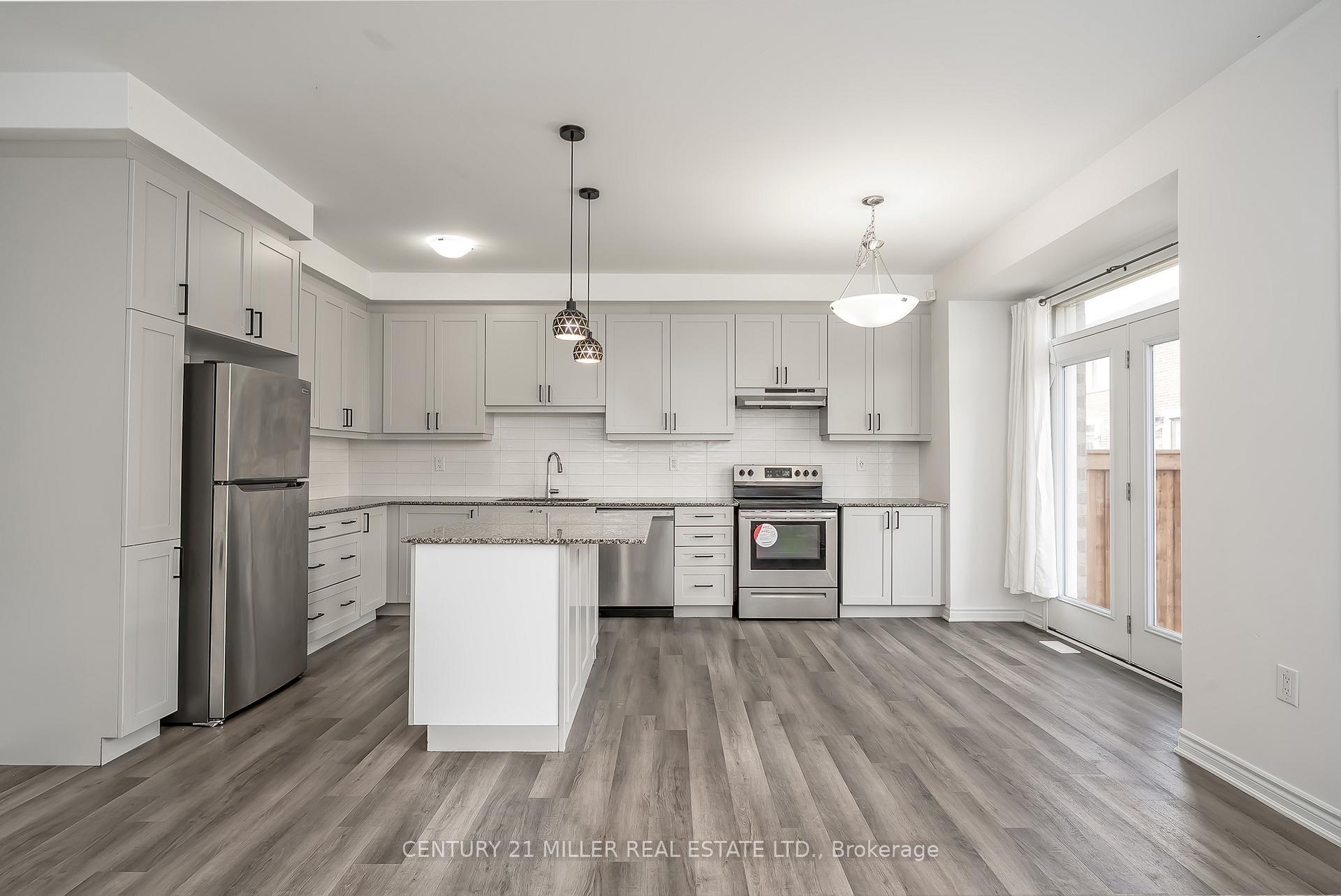 Photo 6 of 1554 Moira Crescent, Milton, Bowes — HOMEH