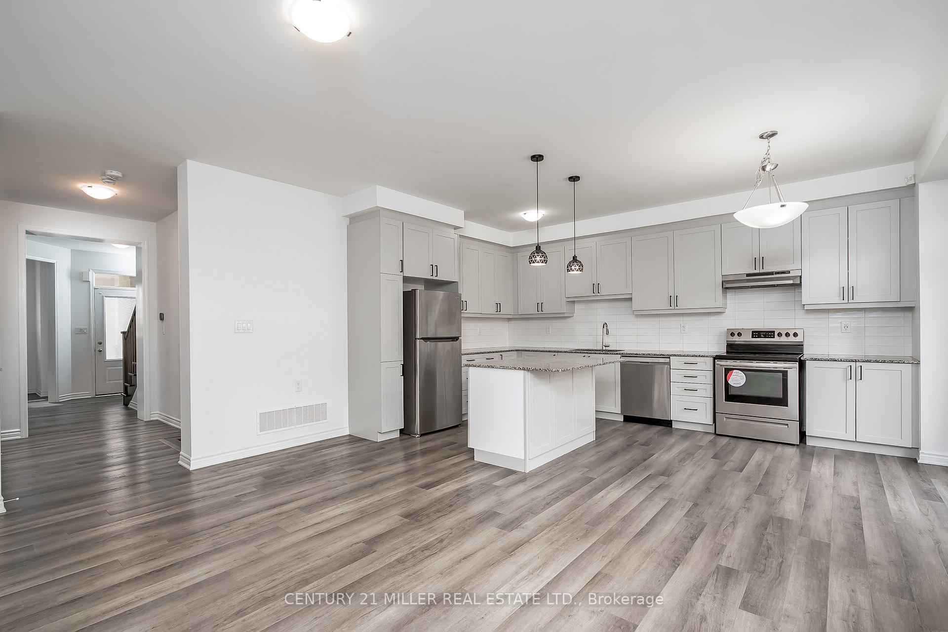 Photo 13 of 1554 Moira Crescent, Milton, Bowes — HOMEH