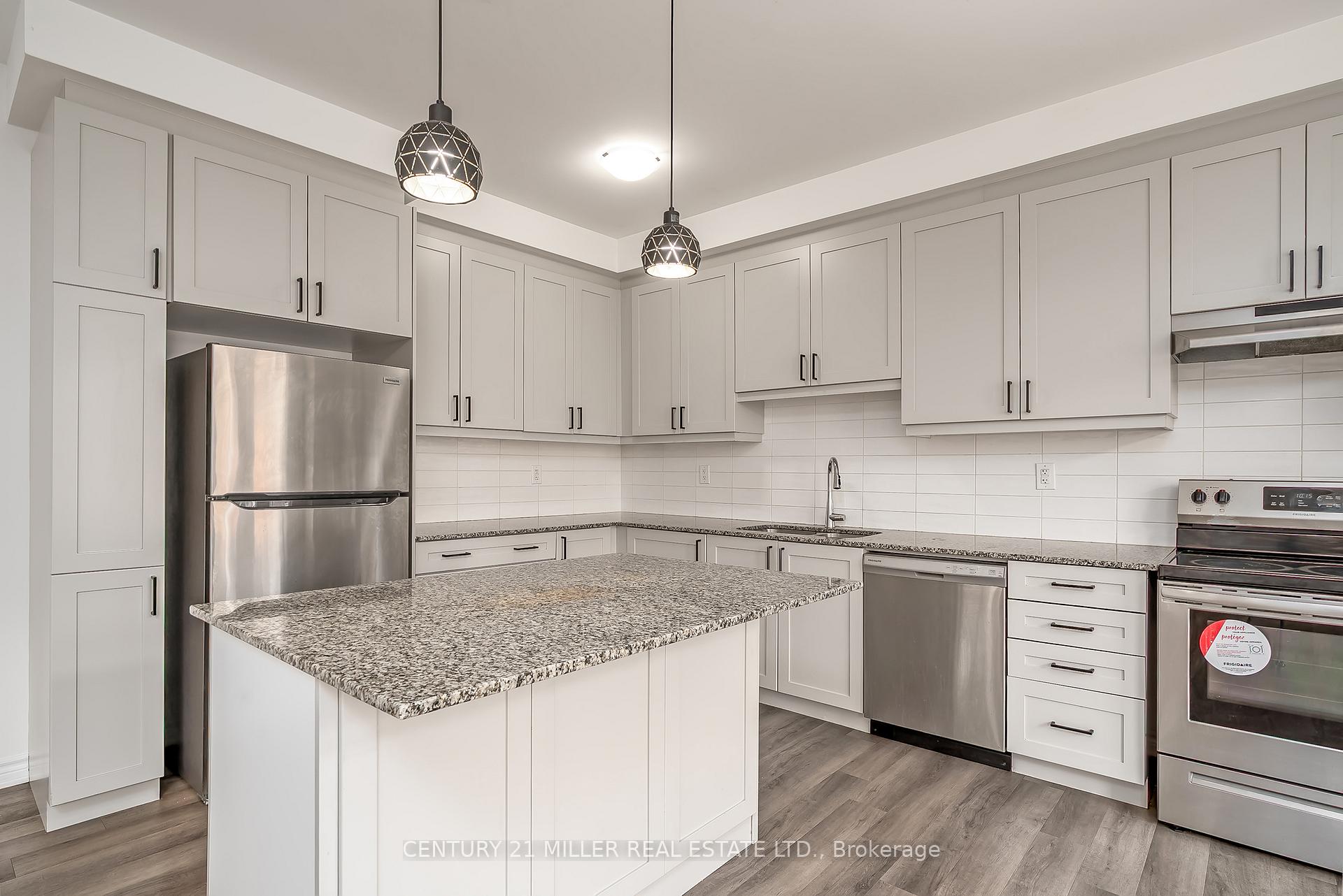 Photo 14 of 1554 Moira Crescent, Milton, Bowes — HOMEH