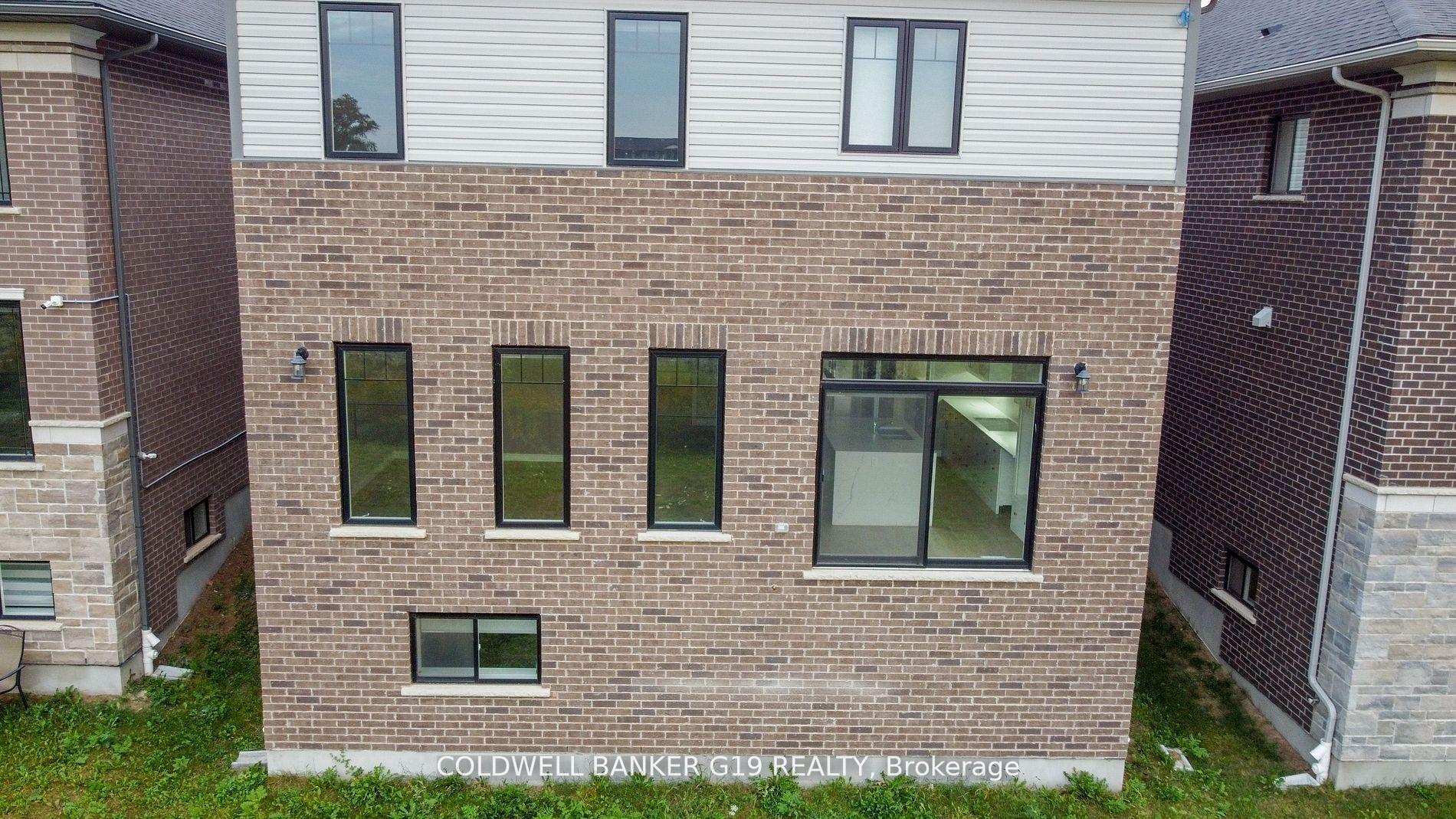 Photo 4 of 99 Georgina Street, Kitchener — HOMEH