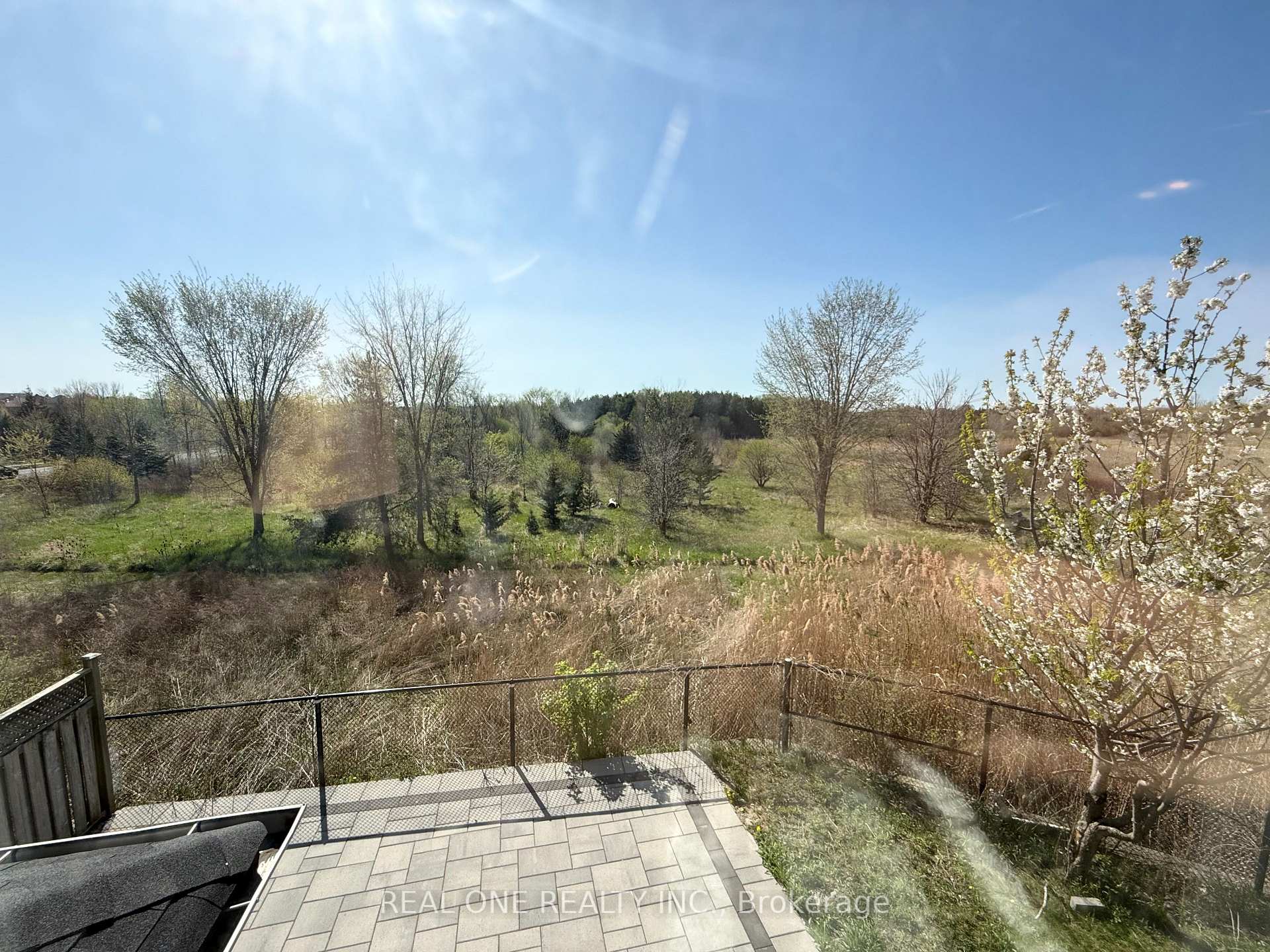 Photo 25 of 10 Prince Charles Way, Markham, Berczy — HOMEH