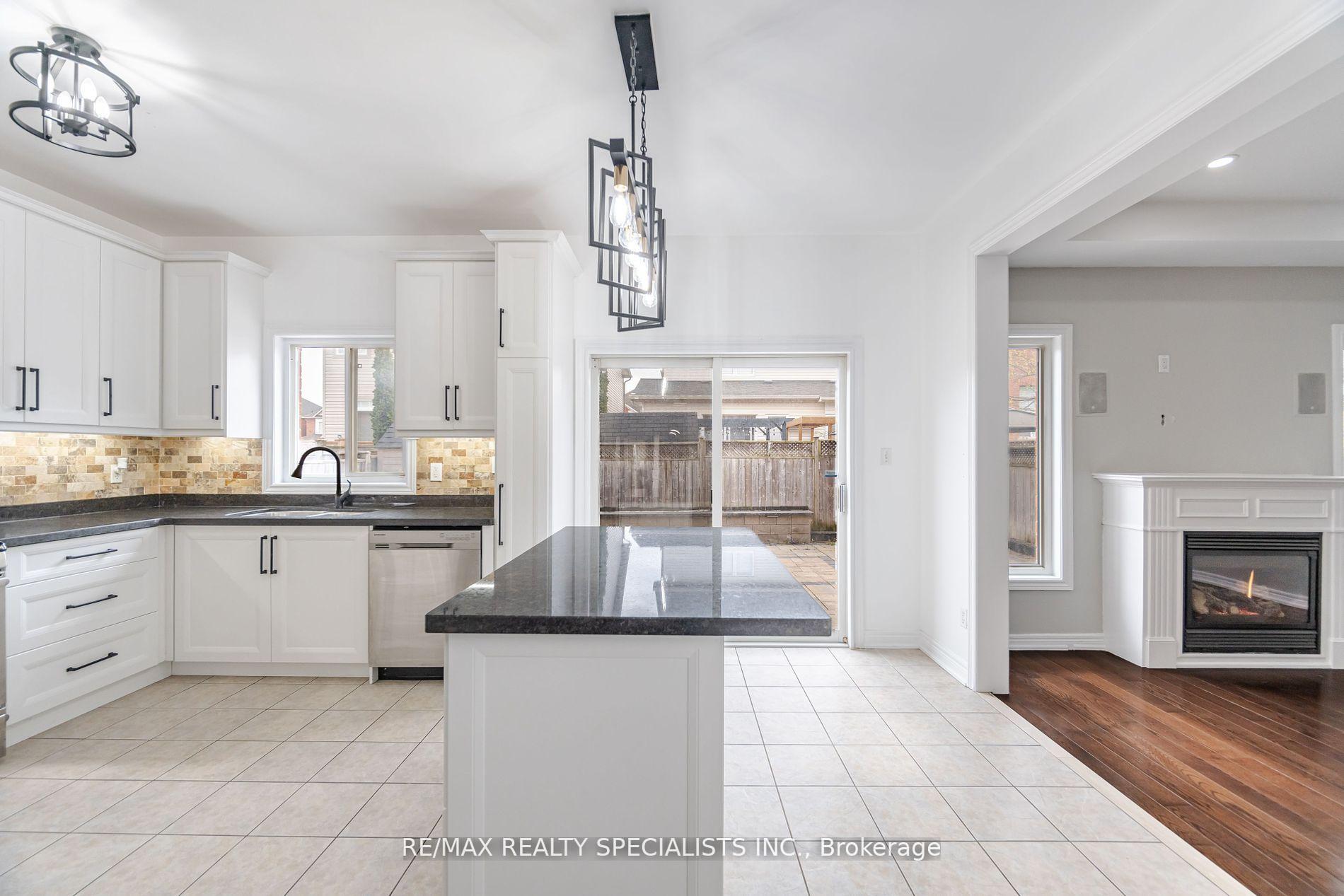 Photo 8 of 1040 Eager Road, Milton, Clarke — HOMEH