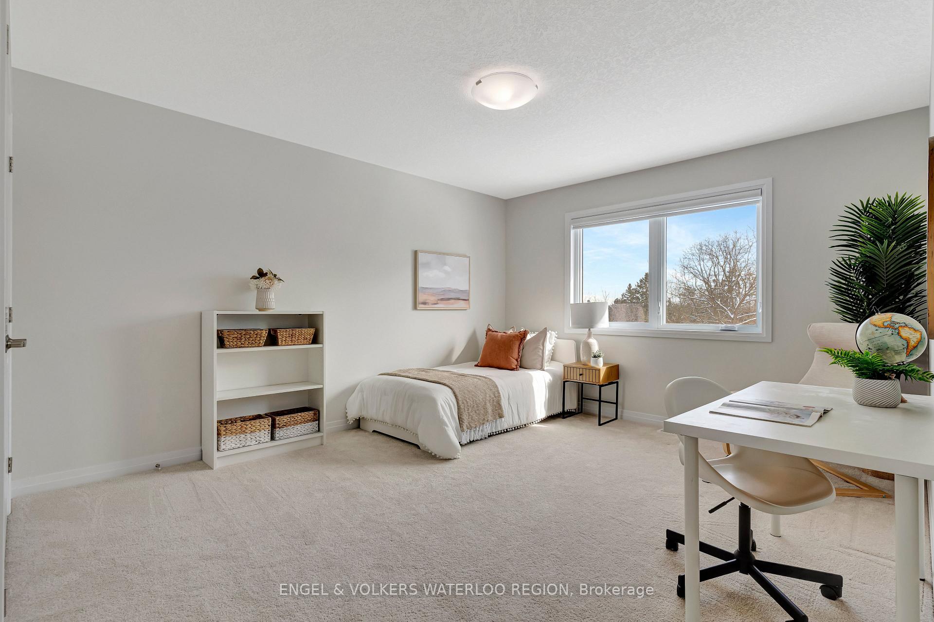 Photo 30 of 931 Stonecliffe Walk, Kitchener — HOMEH