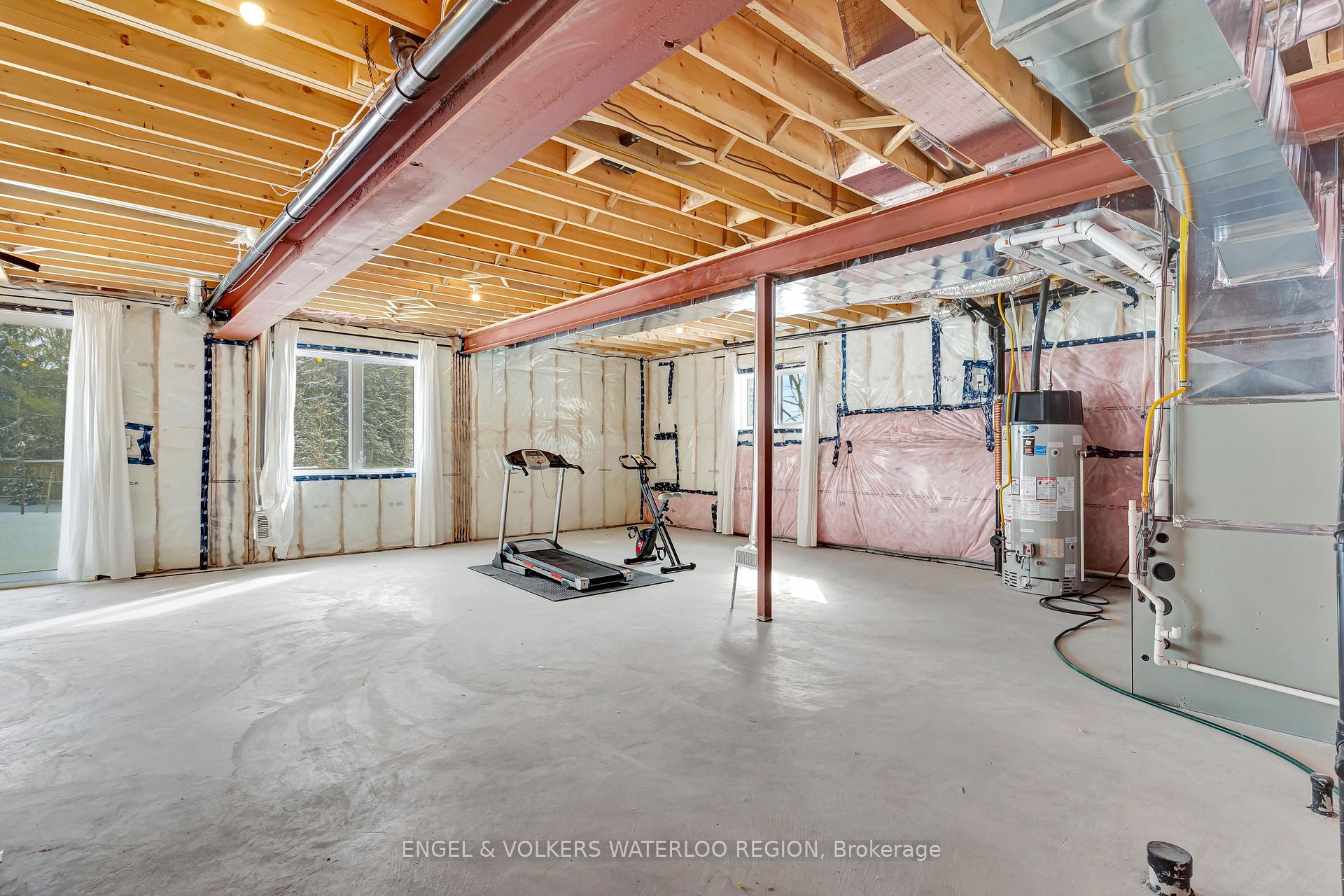 Photo 36 of 931 Stonecliffe Walk, Kitchener — HOMEH