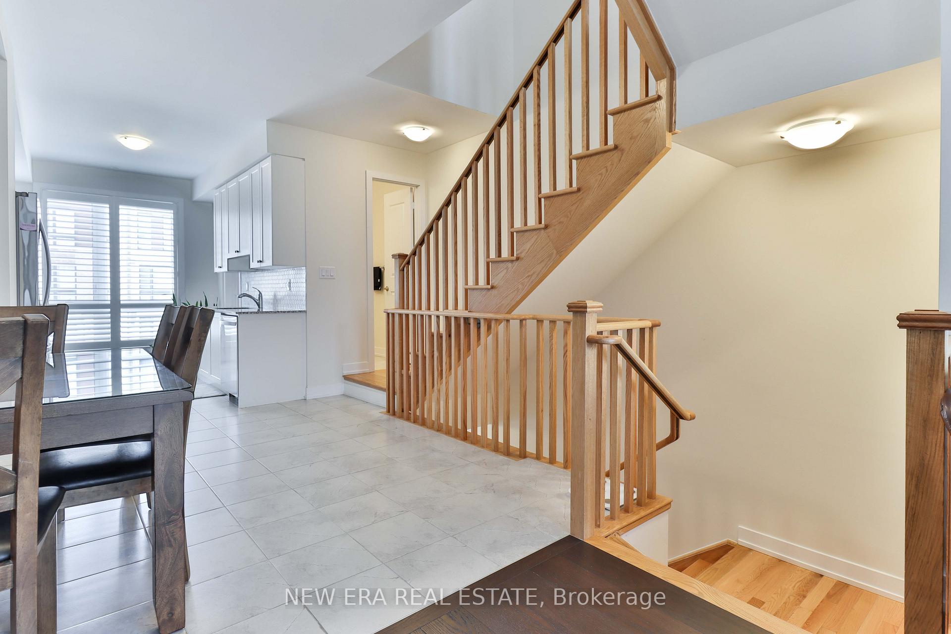 Photo 7 of 81 Stauffer Crescent, Markham, Cornell — HOMEH