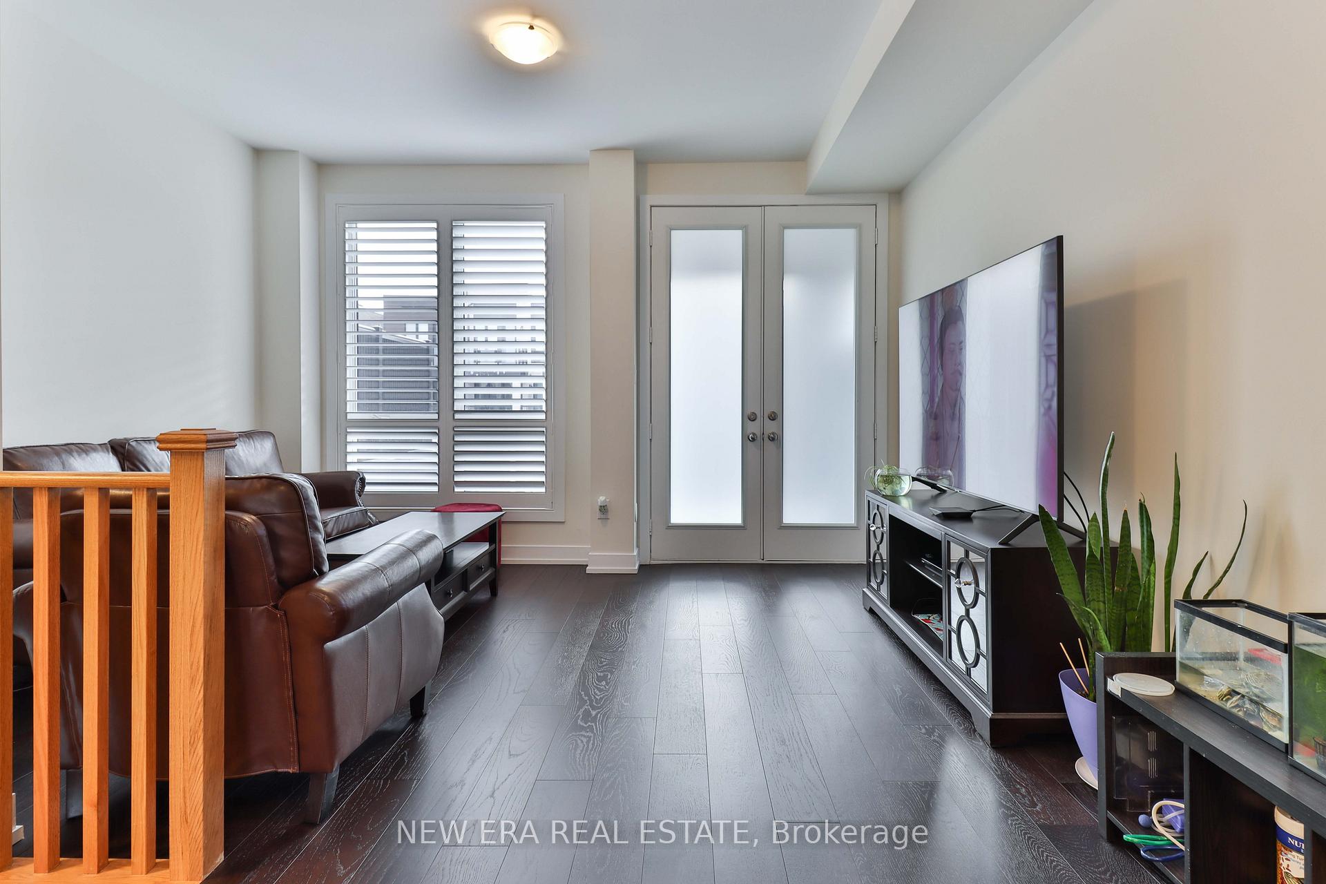 Photo 9 of 81 Stauffer Crescent, Markham, Cornell — HOMEH