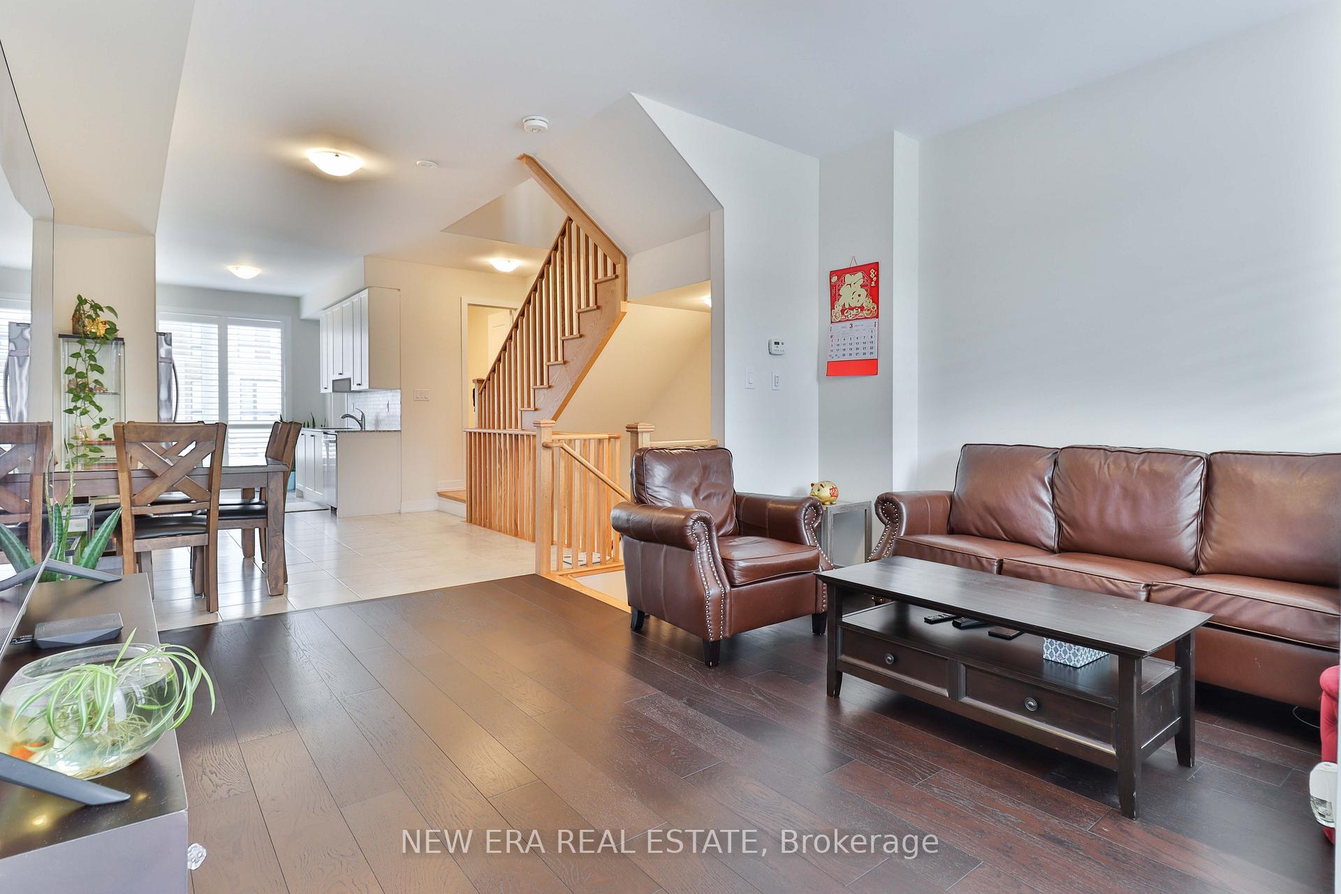 Photo 10 of 81 Stauffer Crescent, Markham, Cornell — HOMEH