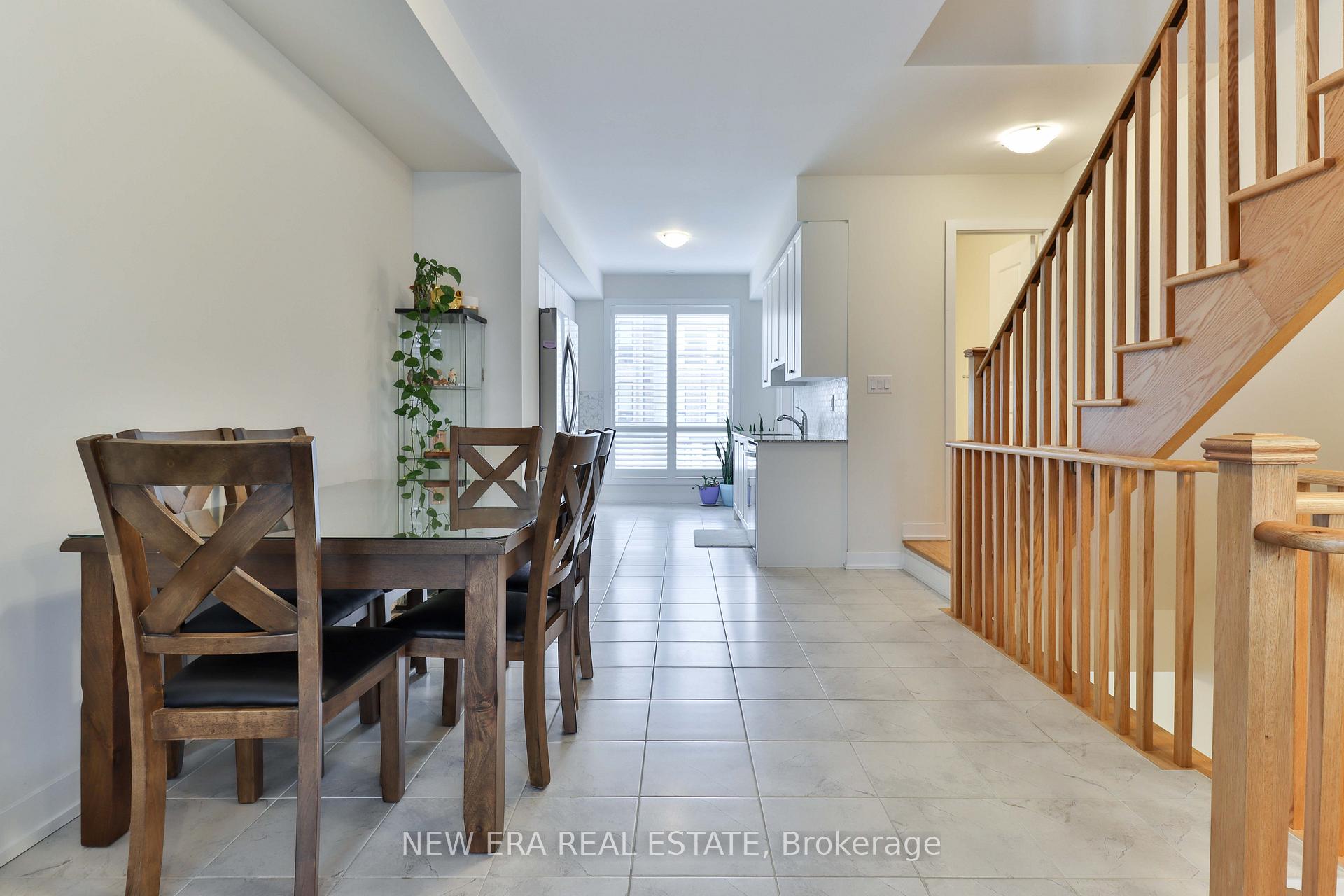 Photo 13 of 81 Stauffer Crescent, Markham, Cornell — HOMEH