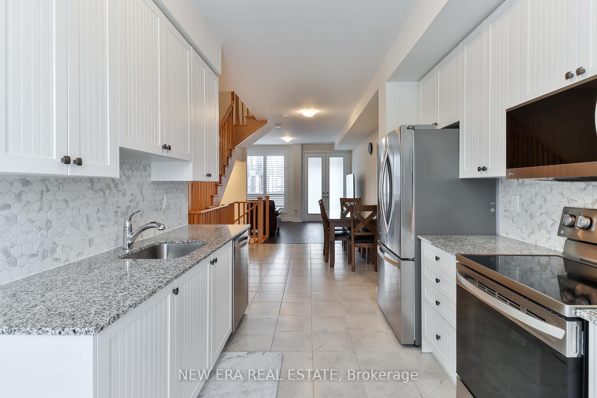 Photo 18 of 81 Stauffer Crescent, Markham, Cornell — HOMEH