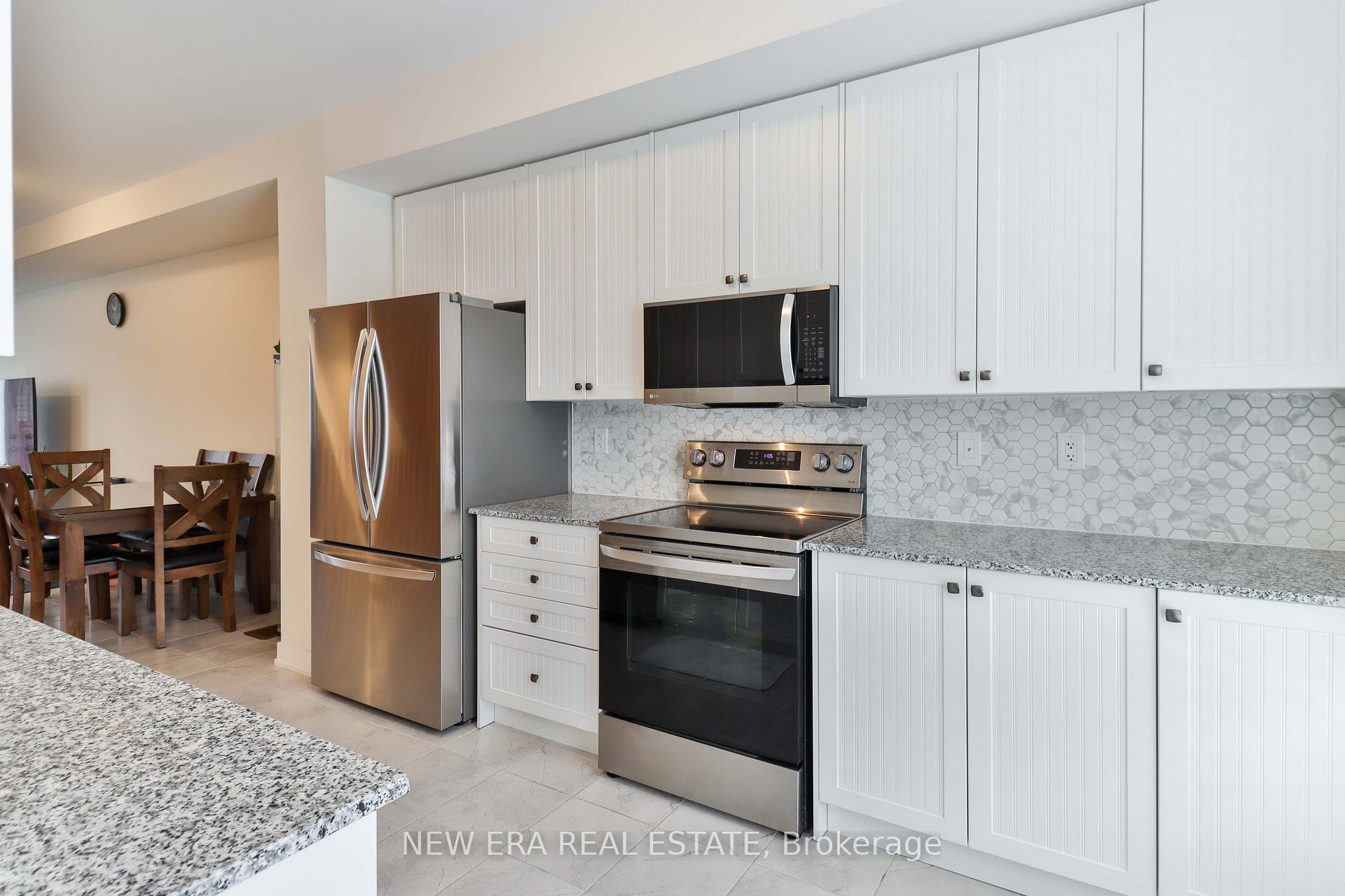 Photo 19 of 81 Stauffer Crescent, Markham, Cornell — HOMEH