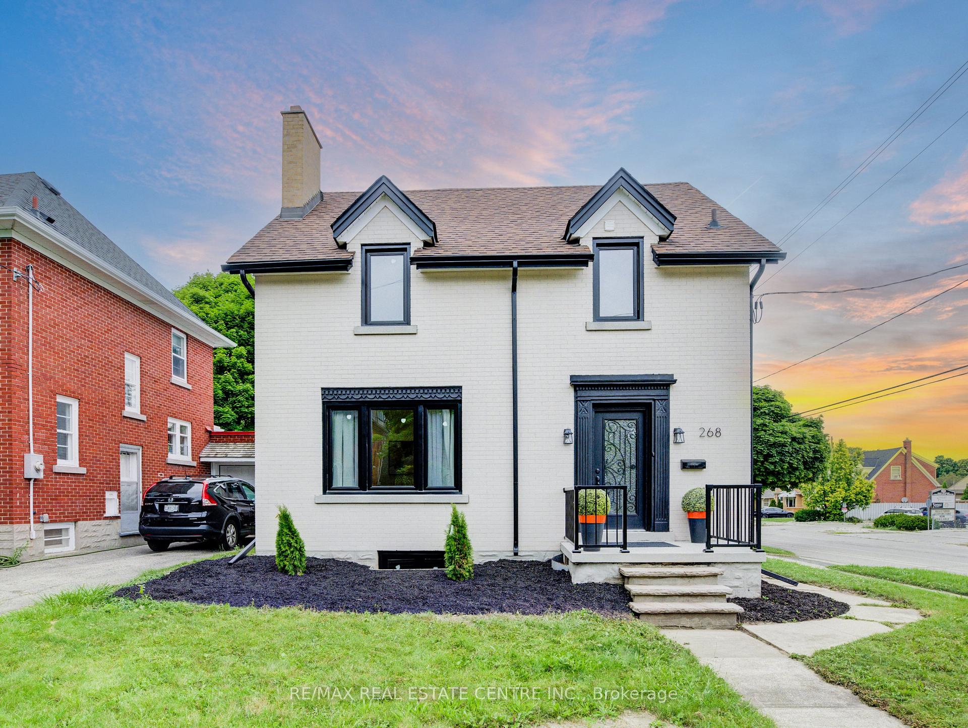 Front of 268 Cameron Street N