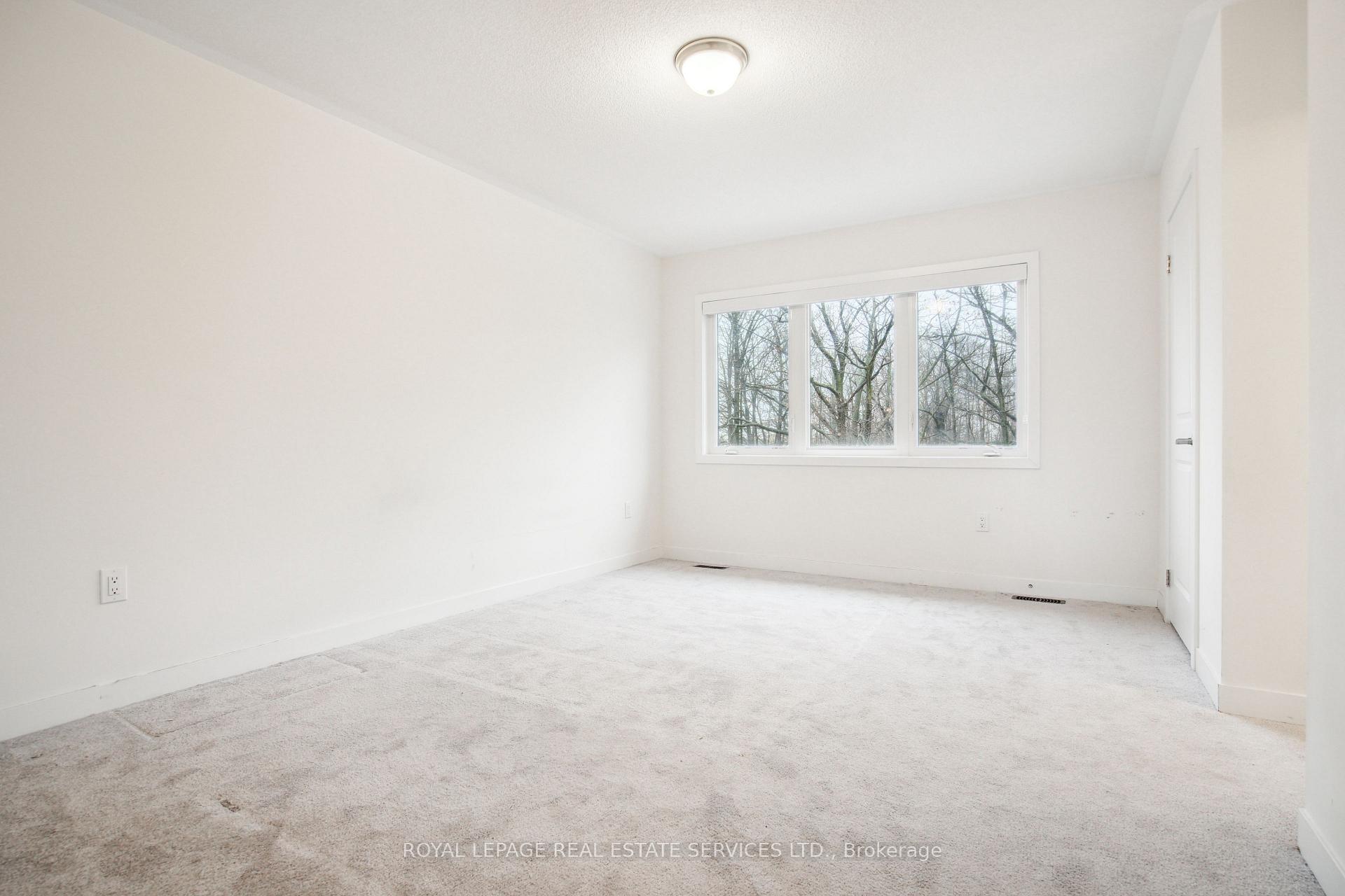 Photo 21 of 1450 Rose Way, Milton, Cobban — HOMEH