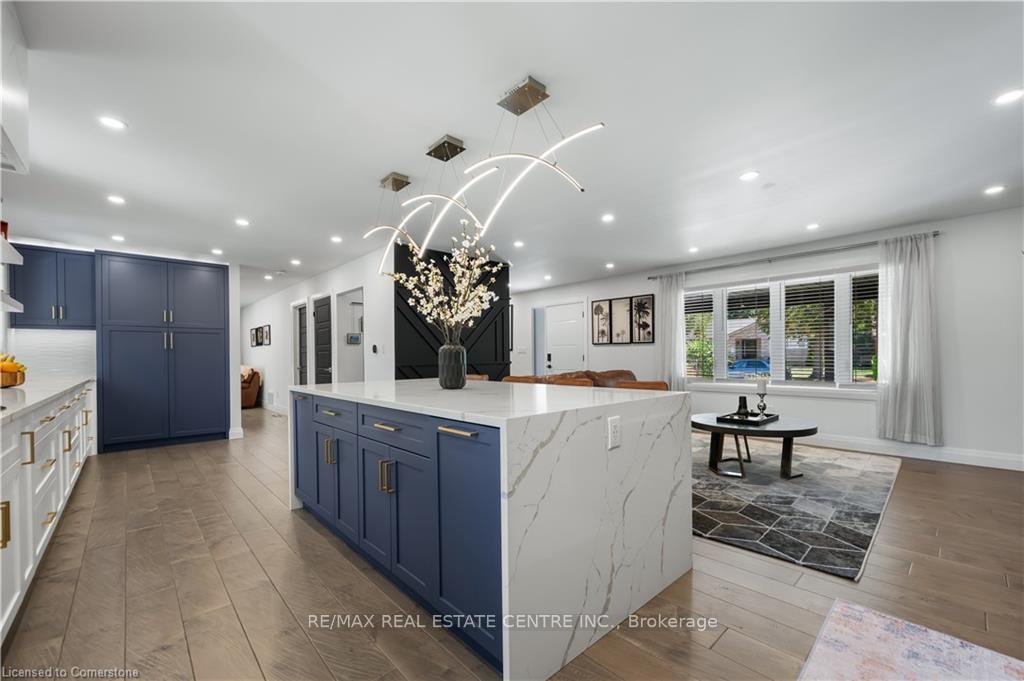 Photo 15 of 52 Rosewood Drive, Kitchener — HOMEH