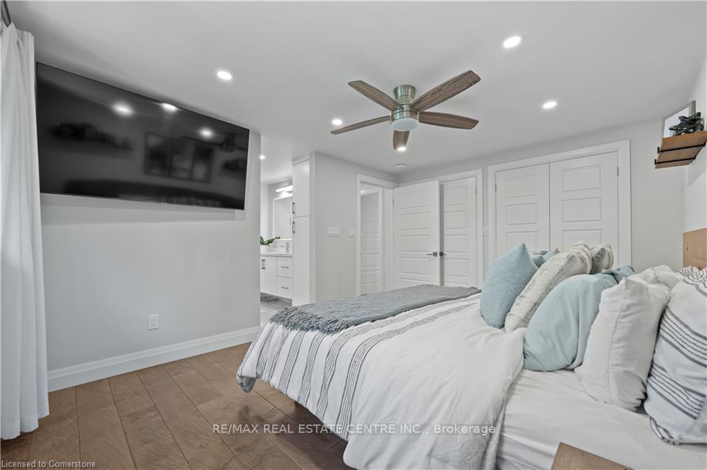 Photo 18 of 52 Rosewood Drive, Kitchener — HOMEH