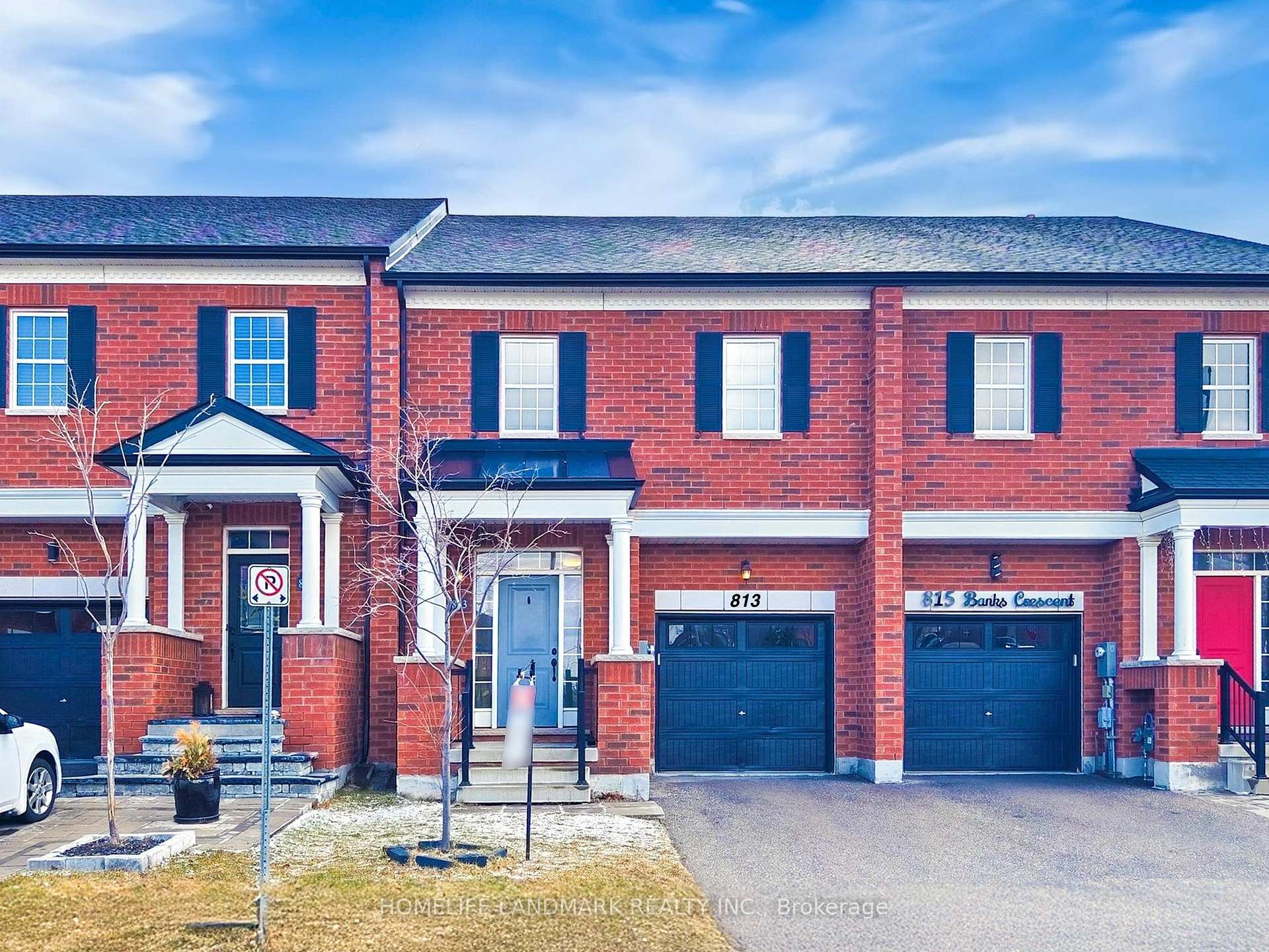 Photo 1 of 813 Banks Crescent, Milton, Willmott — HOMEH
