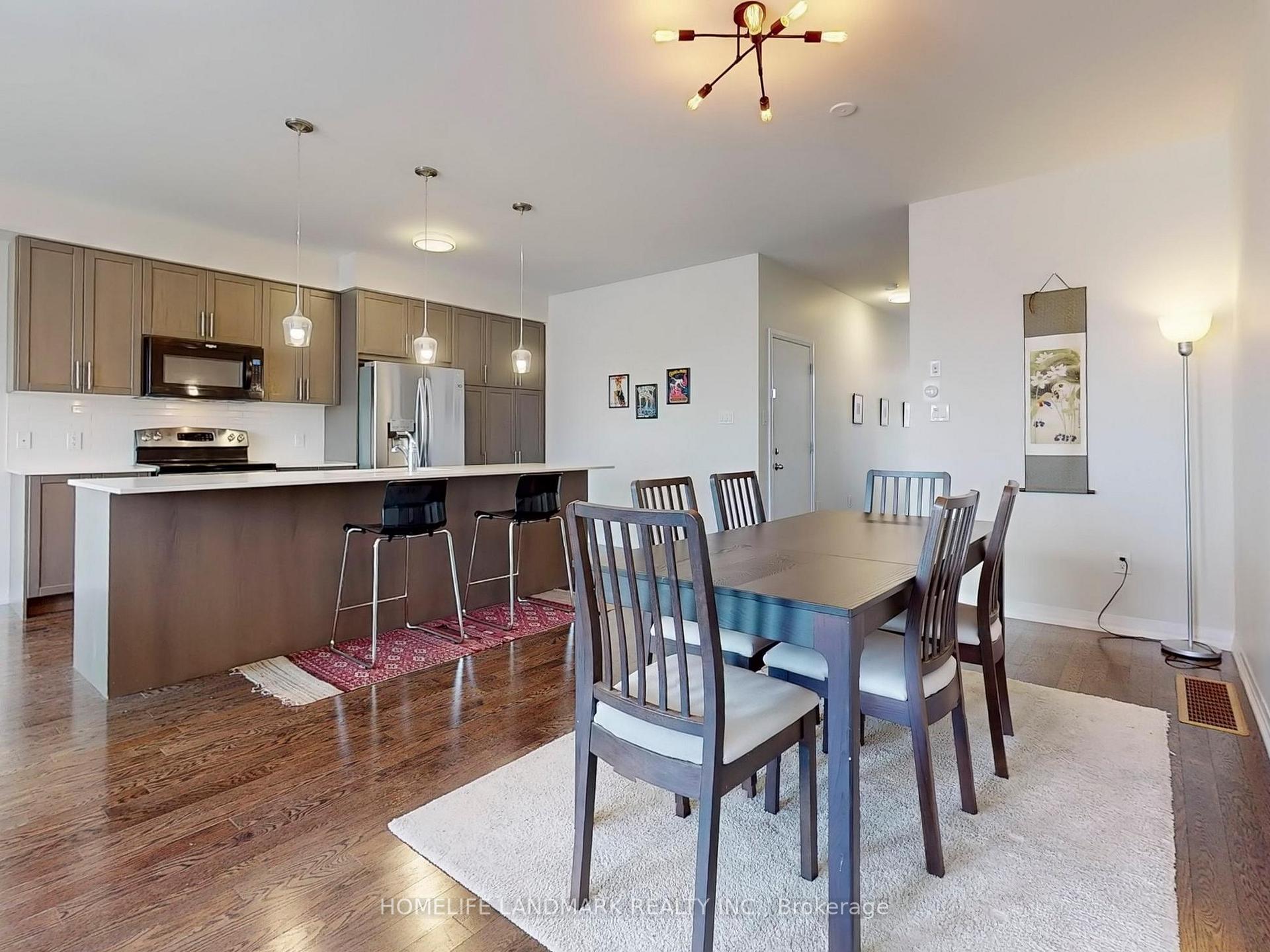 Photo 10 of 813 Banks Crescent, Milton, Willmott — HOMEH