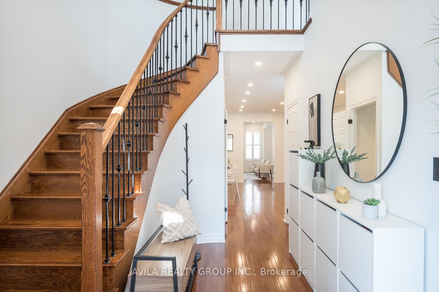 Photo 41 of 319 Bessborough Drive, Milton, Harrison — HOMEH