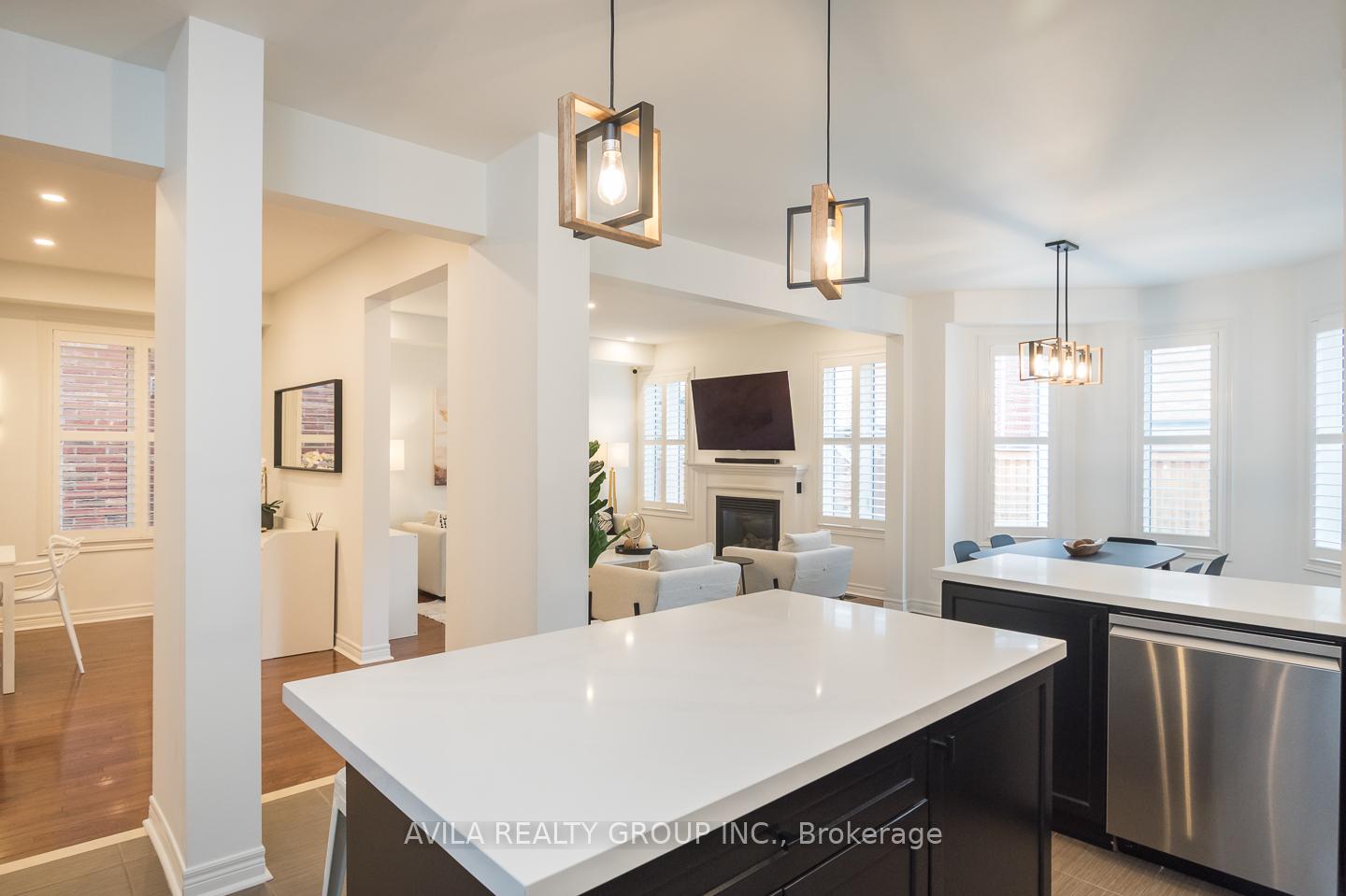 Photo 39 of 319 Bessborough Drive, Milton, Harrison — HOMEH