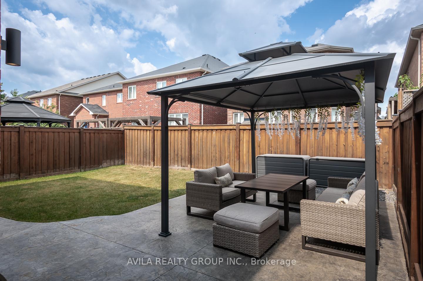 Photo 30 of 319 Bessborough Drive, Milton, Harrison — HOMEH