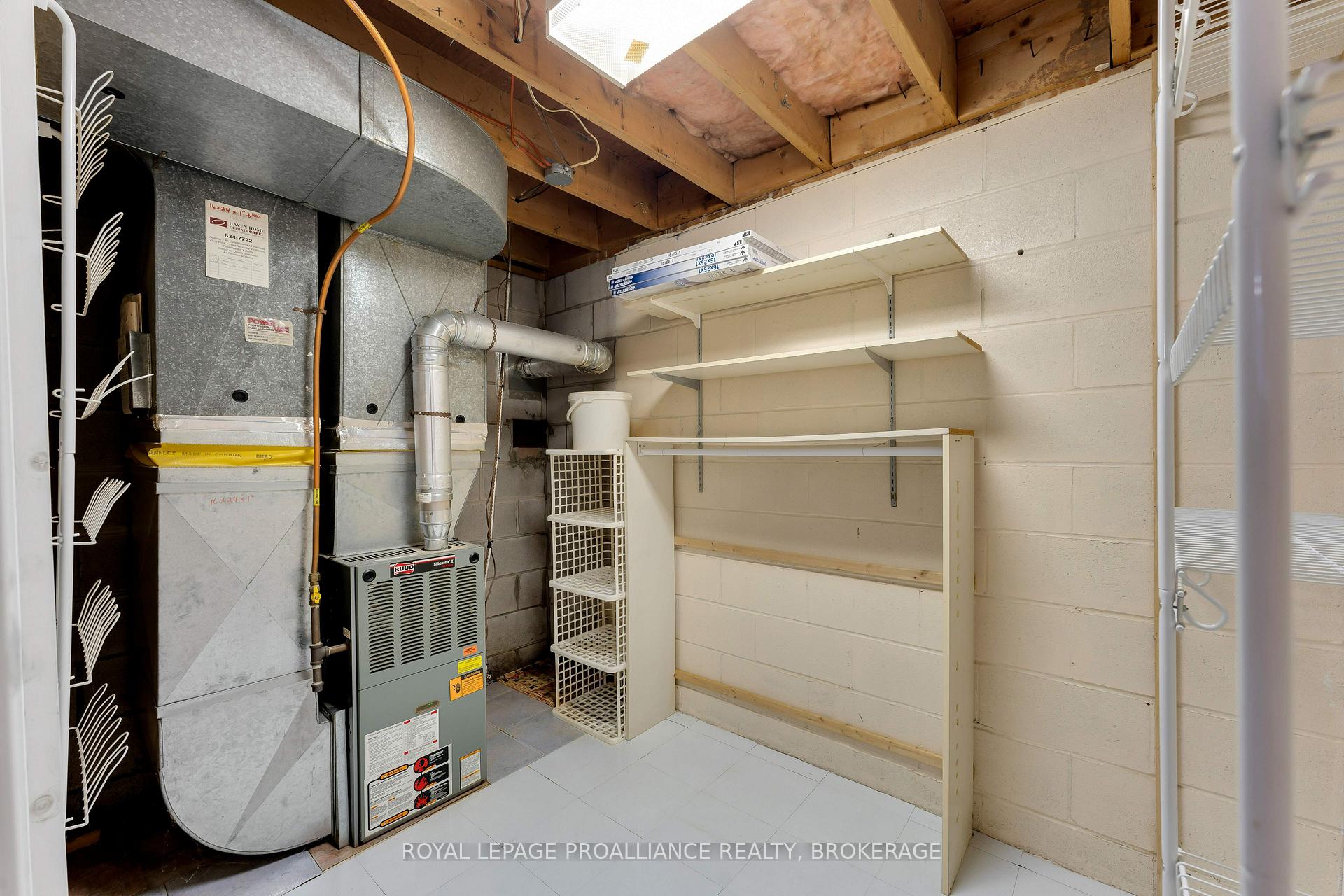 Photo 32 of 190 Conacher Drive, Kingston, Rideau — HOMEH