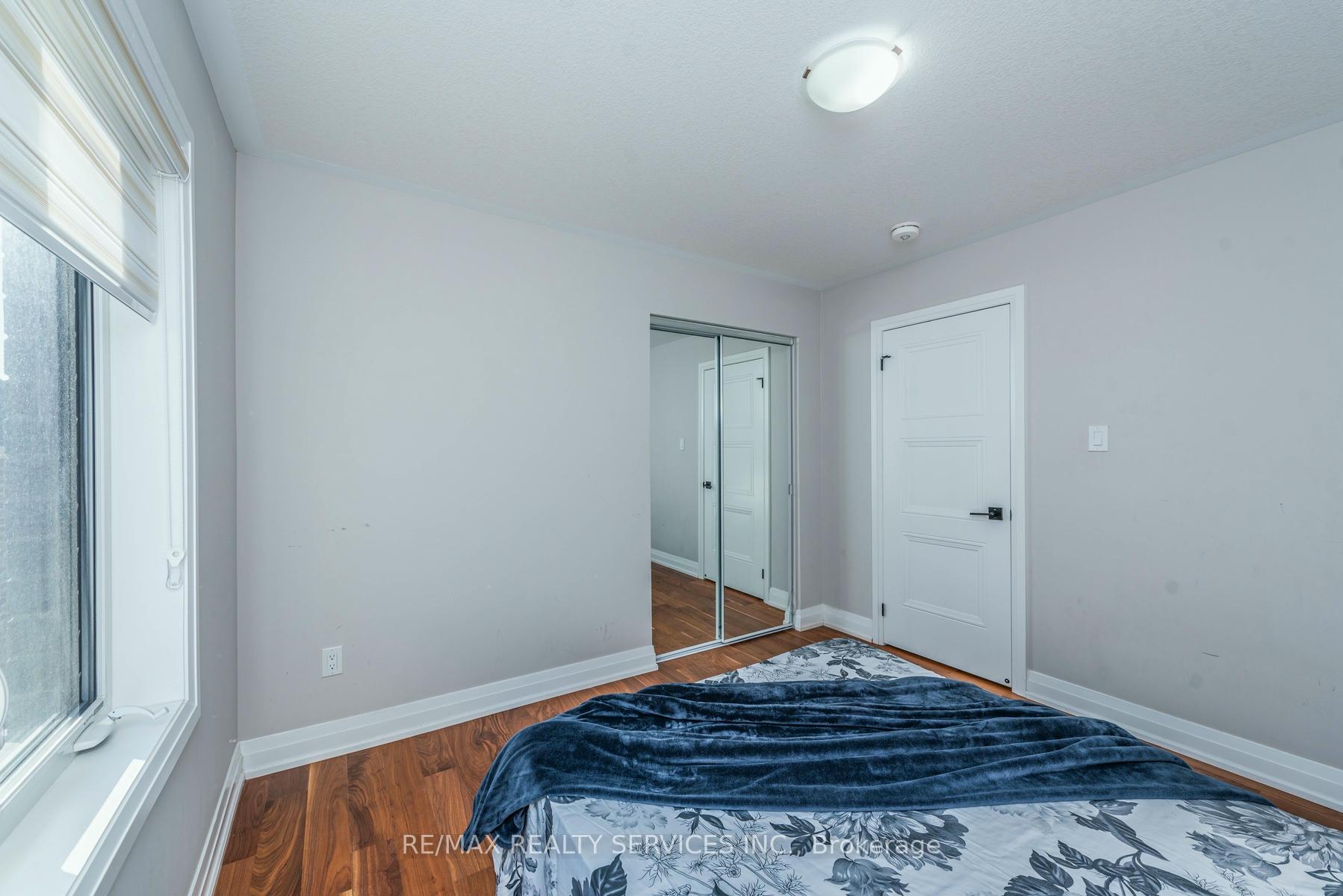 Photo 21 of 183 Histand Trail E, Kitchener — HOMEH