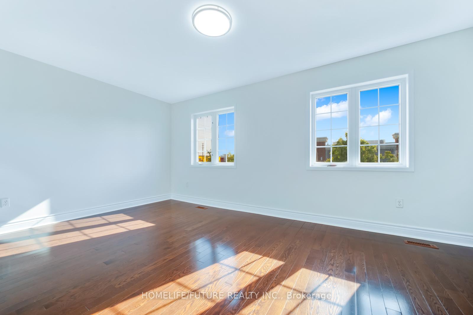Photo 25 of 102 Billingsley Crescent, Markham, Cedarwood — HOMEH