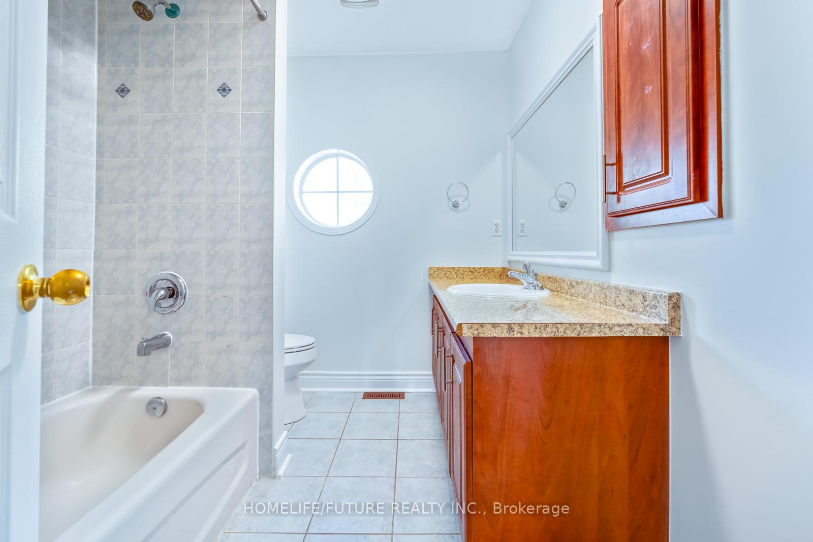 Photo 34 of 102 Billingsley Crescent, Markham, Cedarwood — HOMEH