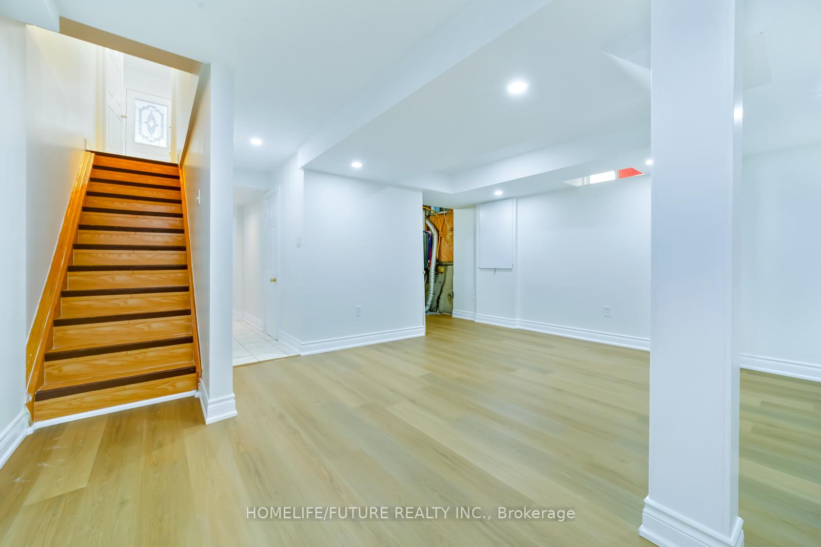 Photo 37 of 102 Billingsley Crescent, Markham, Cedarwood — HOMEH