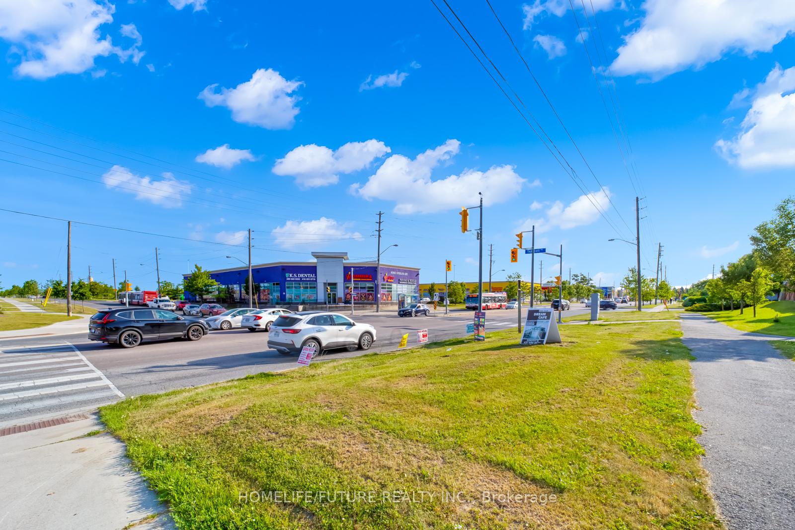 Photo 50 of 102 Billingsley Crescent, Markham, Cedarwood — HOMEH