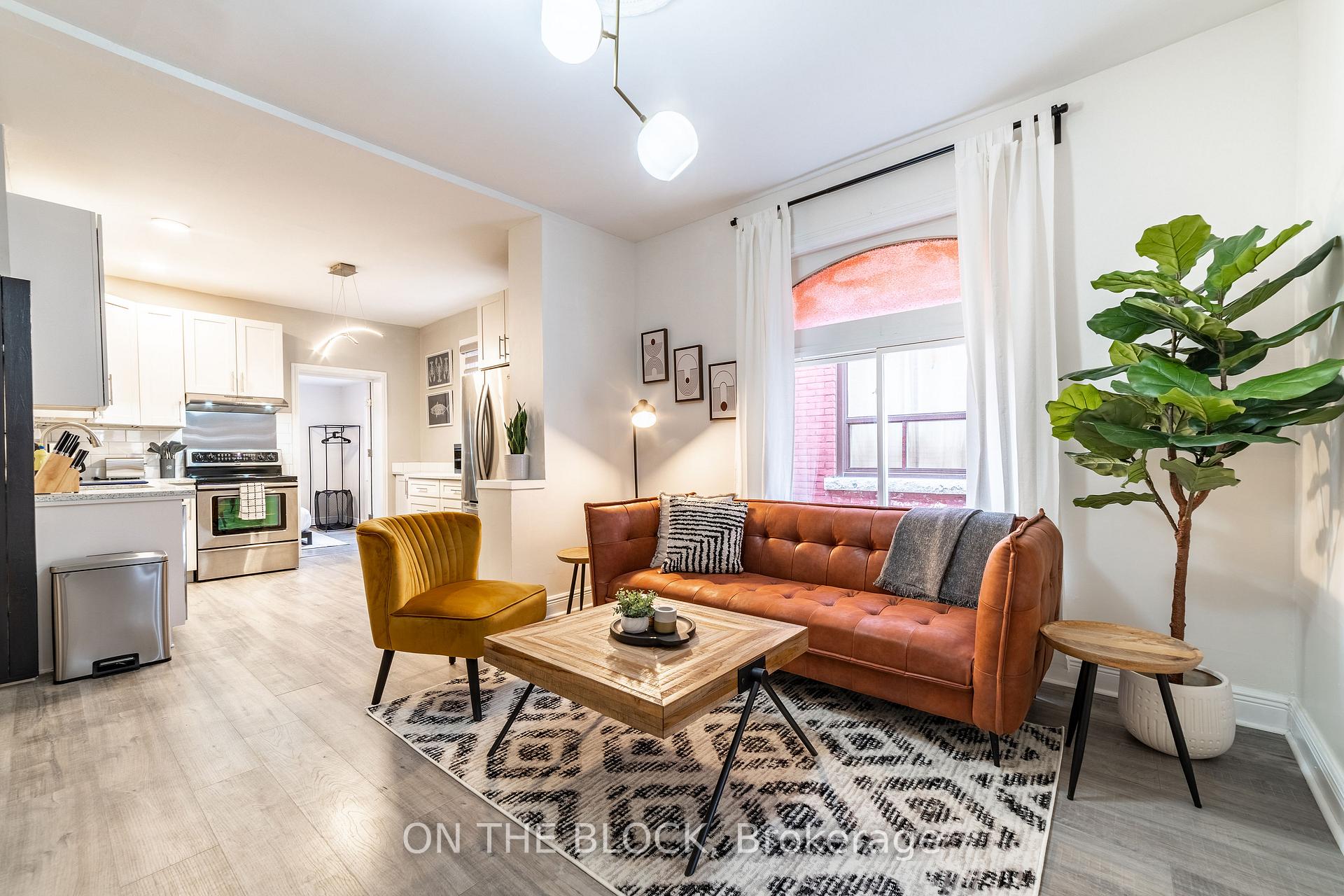 Photo 3 of Unit 1, 19 Century Street, Hamilton, Landsdale — HOMEH