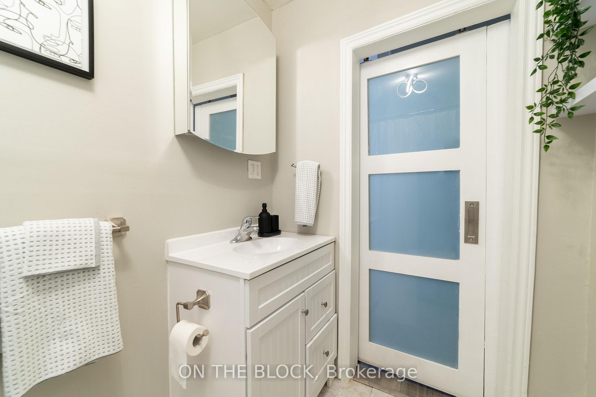 Photo 20 of Unit 1, 19 Century Street, Hamilton, Landsdale — HOMEH