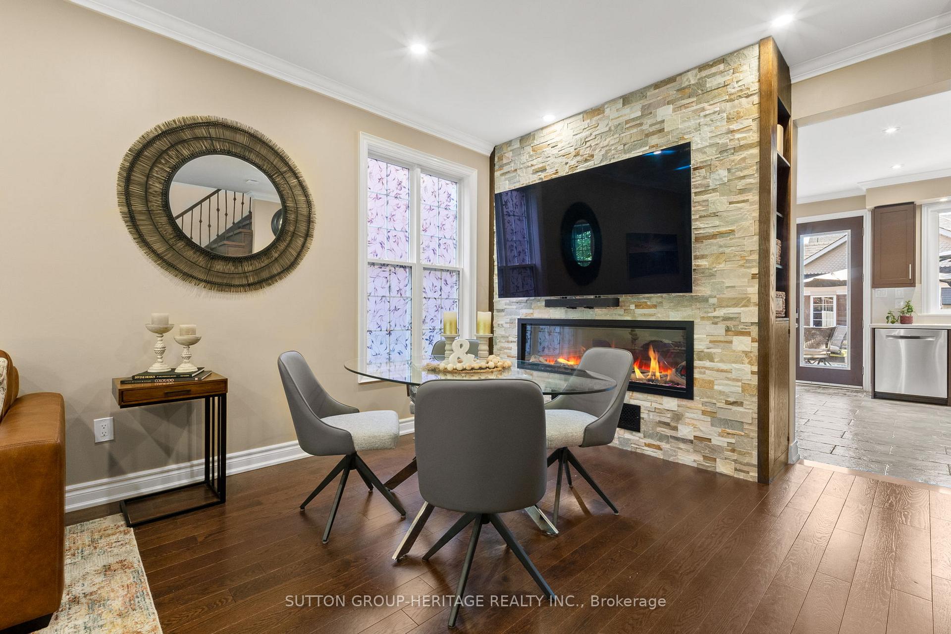 Photo 9 of 7 Donald Sim Avenue, Markham, Cornell — HOMEH