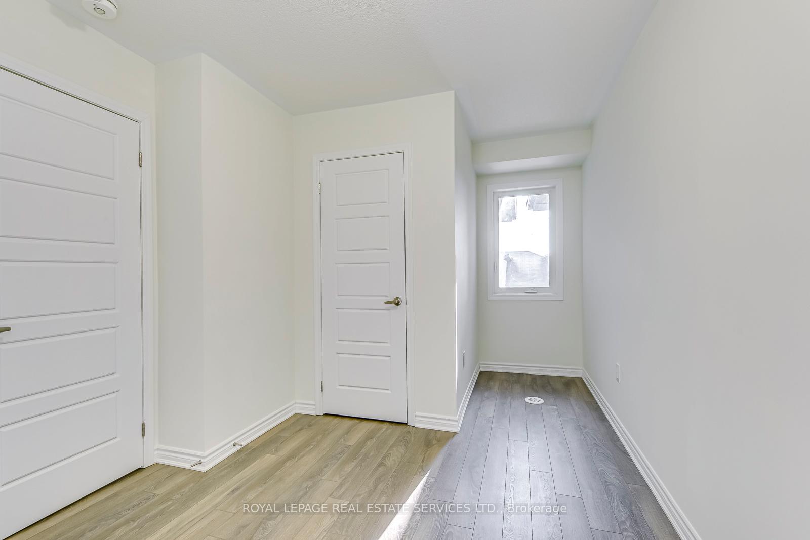 Photo 3 of Unit 22, 1125 Leger Way, Milton, Ford — HOMEH
