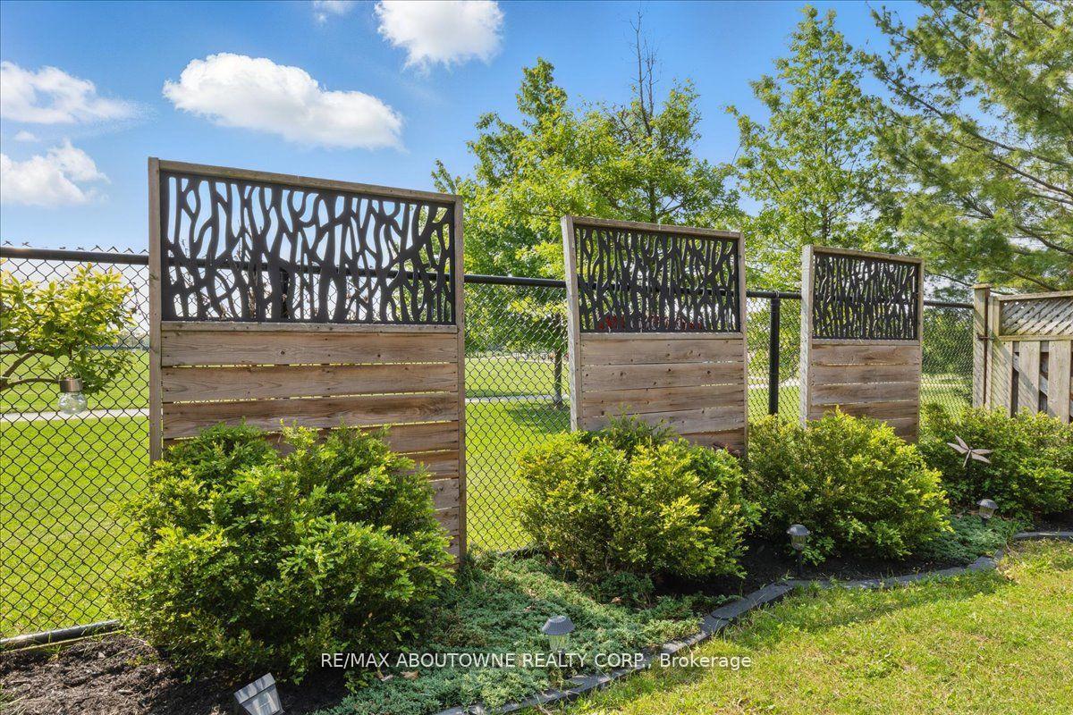 Photo 31 of 769 Shortreed Crescent, Milton, Coates — HOMEH