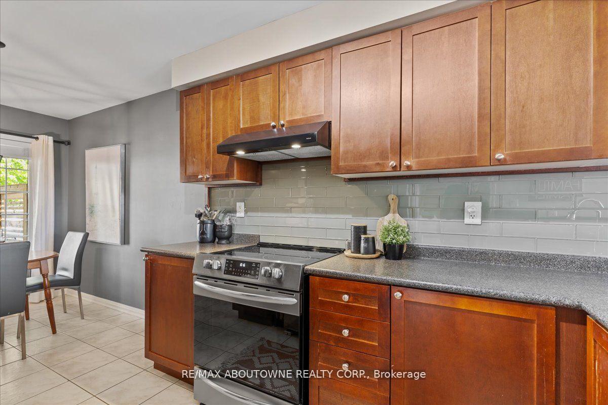 Photo 37 of 769 Shortreed Crescent, Milton, Coates — HOMEH