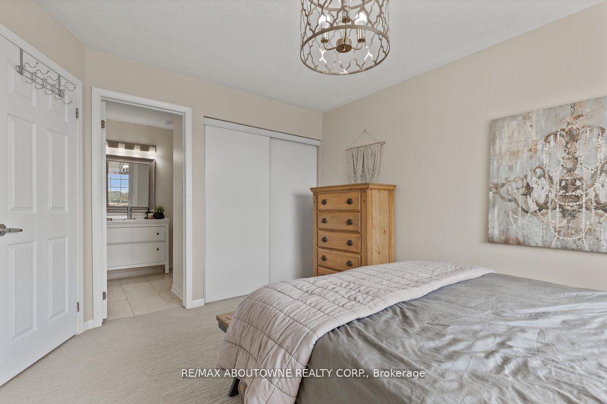 Photo 41 of 769 Shortreed Crescent, Milton, Coates — HOMEH