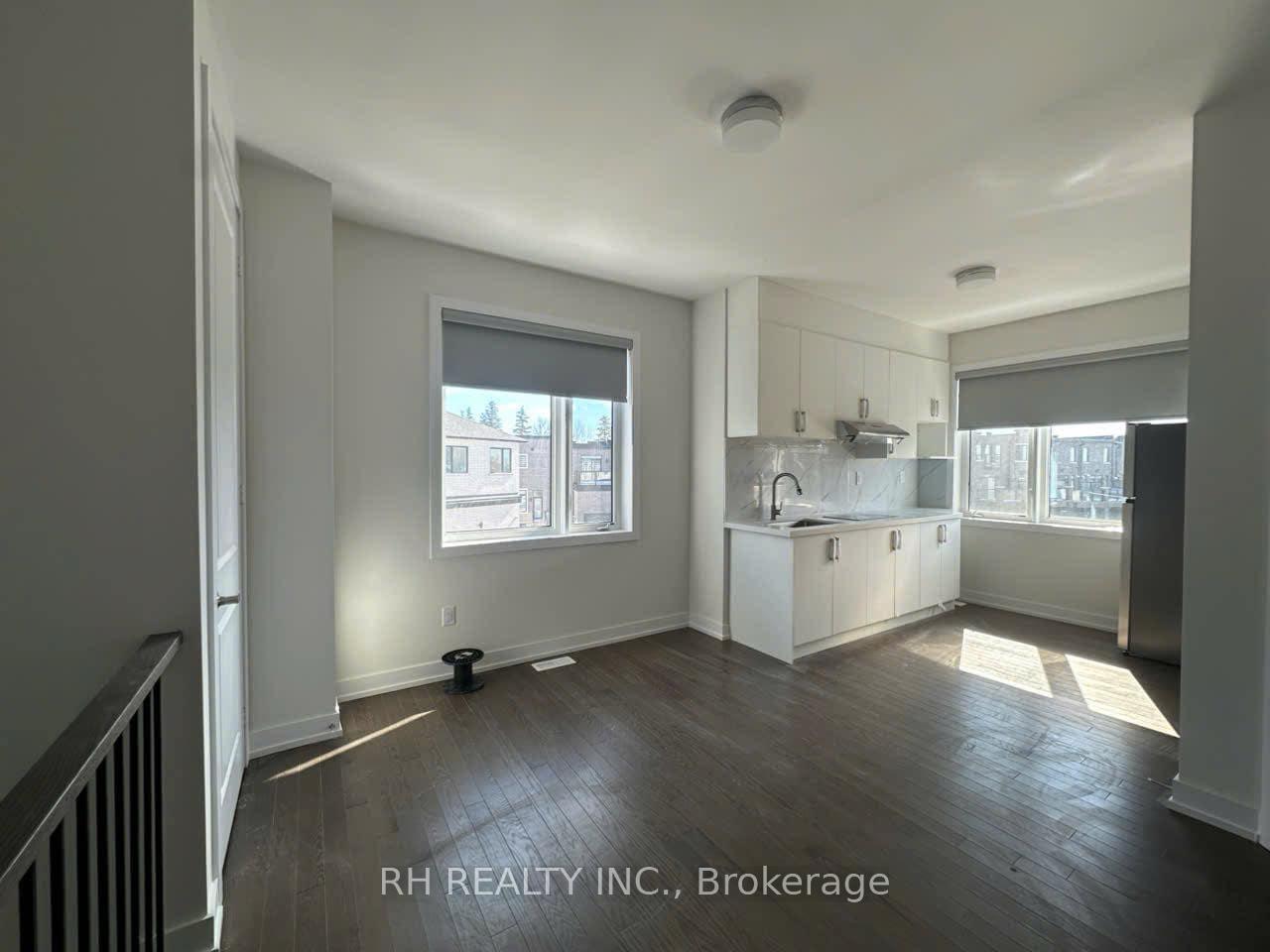 Front of Unit COACH HOUSE, 599 Riverlands Avenue