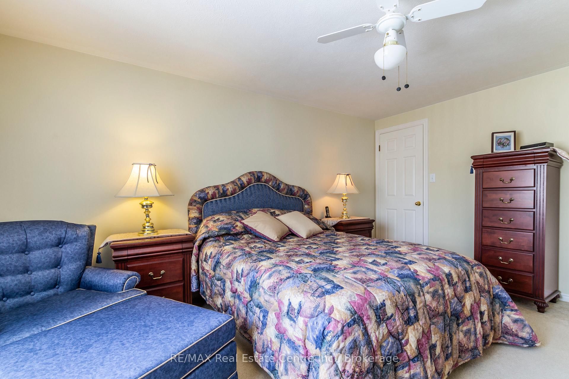 Photo 21 of 207 Bush Clover Crescent, Kitchener — HOMEH