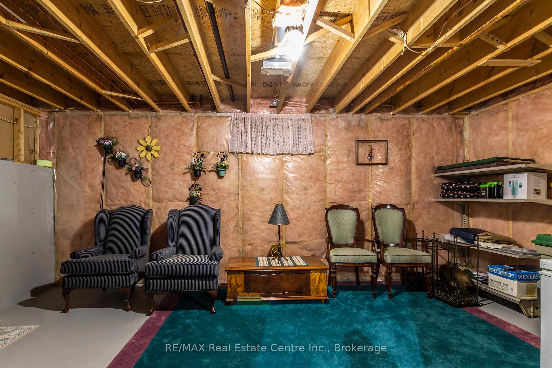 Photo 31 of 207 Bush Clover Crescent, Kitchener — HOMEH