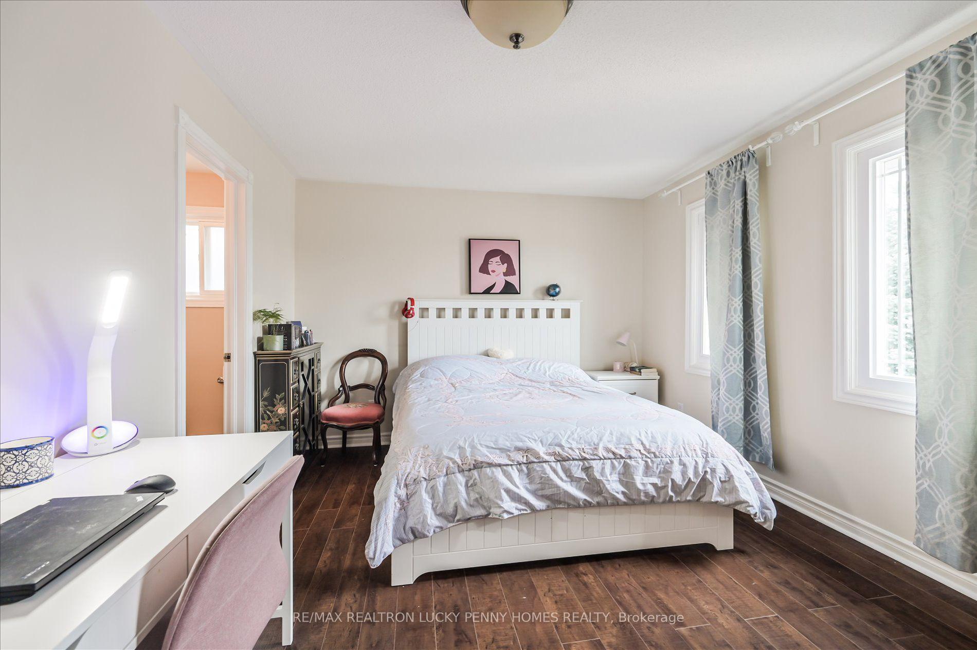 Photo 19 of 17 Buttonfield Road, Markham, Buttonville — HOMEH
