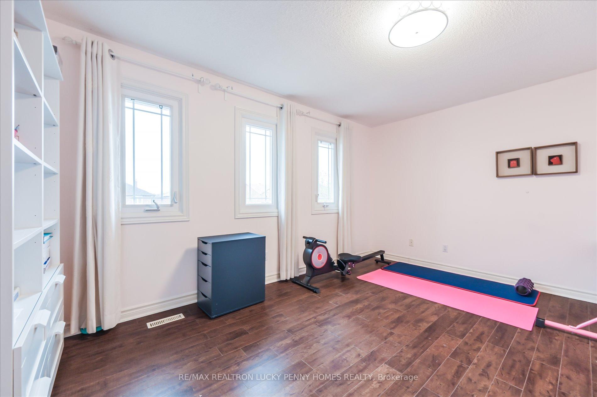 Photo 22 of 17 Buttonfield Road, Markham, Buttonville — HOMEH